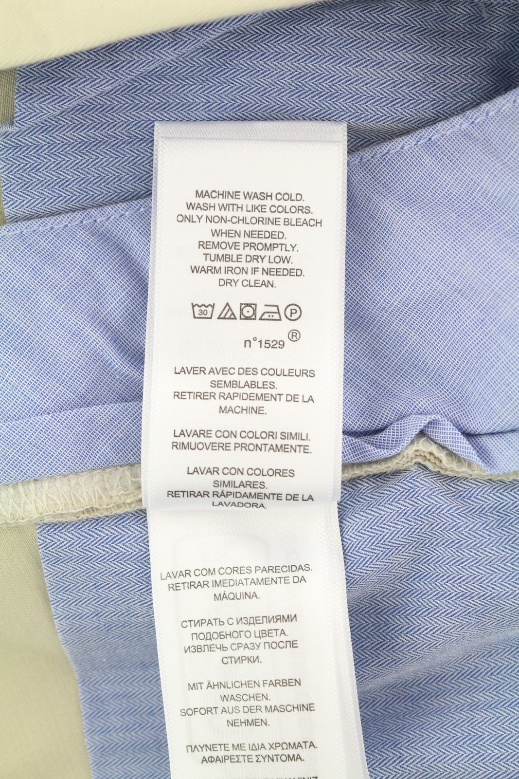 RALPH LAUREN Slim Stretch vyriški šortai, 38 cm, chino, smėlio spalvos, su užtrauktuku ir logotipu, rekomenduojama kaina – 180 € 