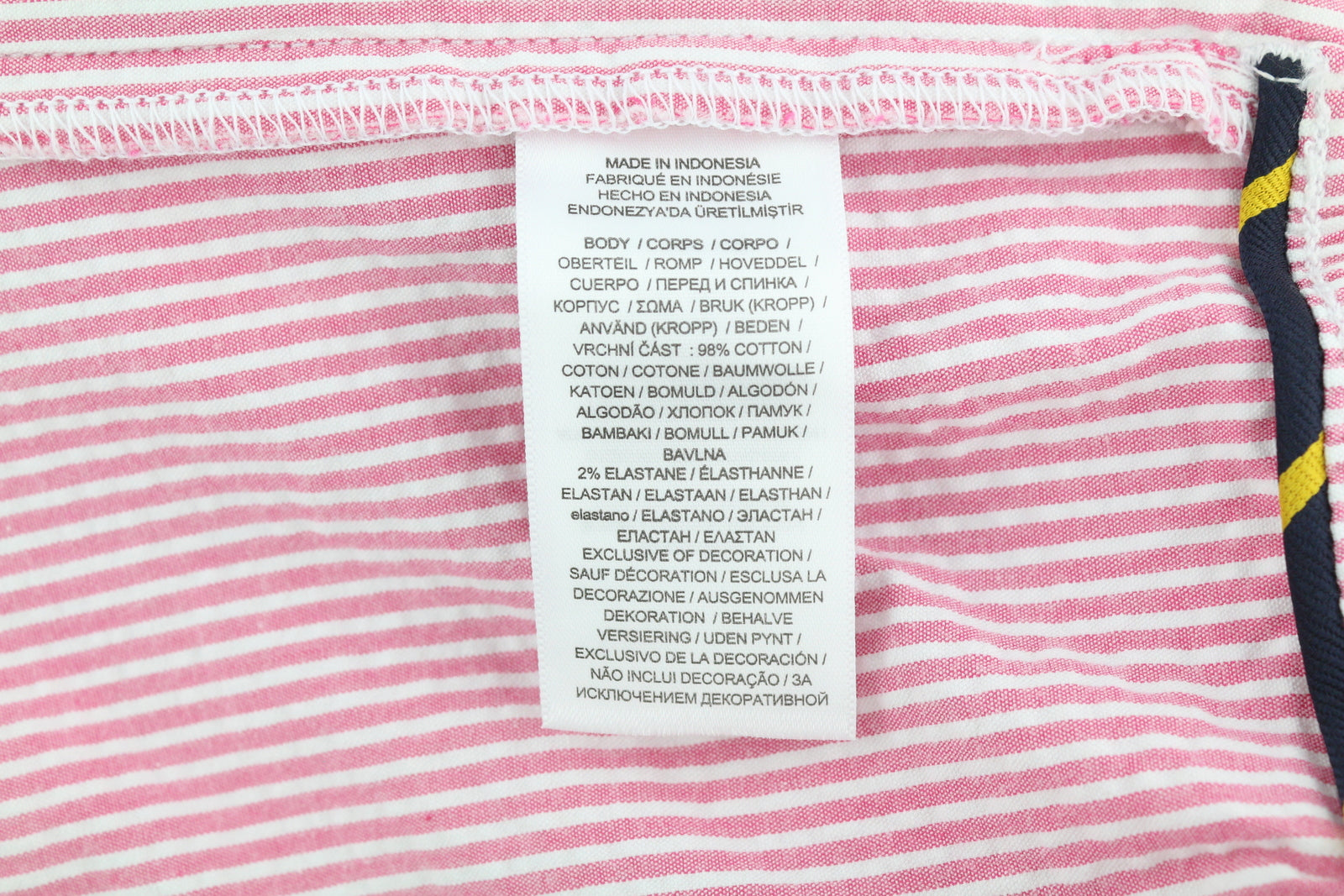 RALPH LAUREN tamprūs klasikinio kirpimo vyriški šortai, L dydžio, rožiniai, dryžuoti, rekomenduojama kaina – 169 € 