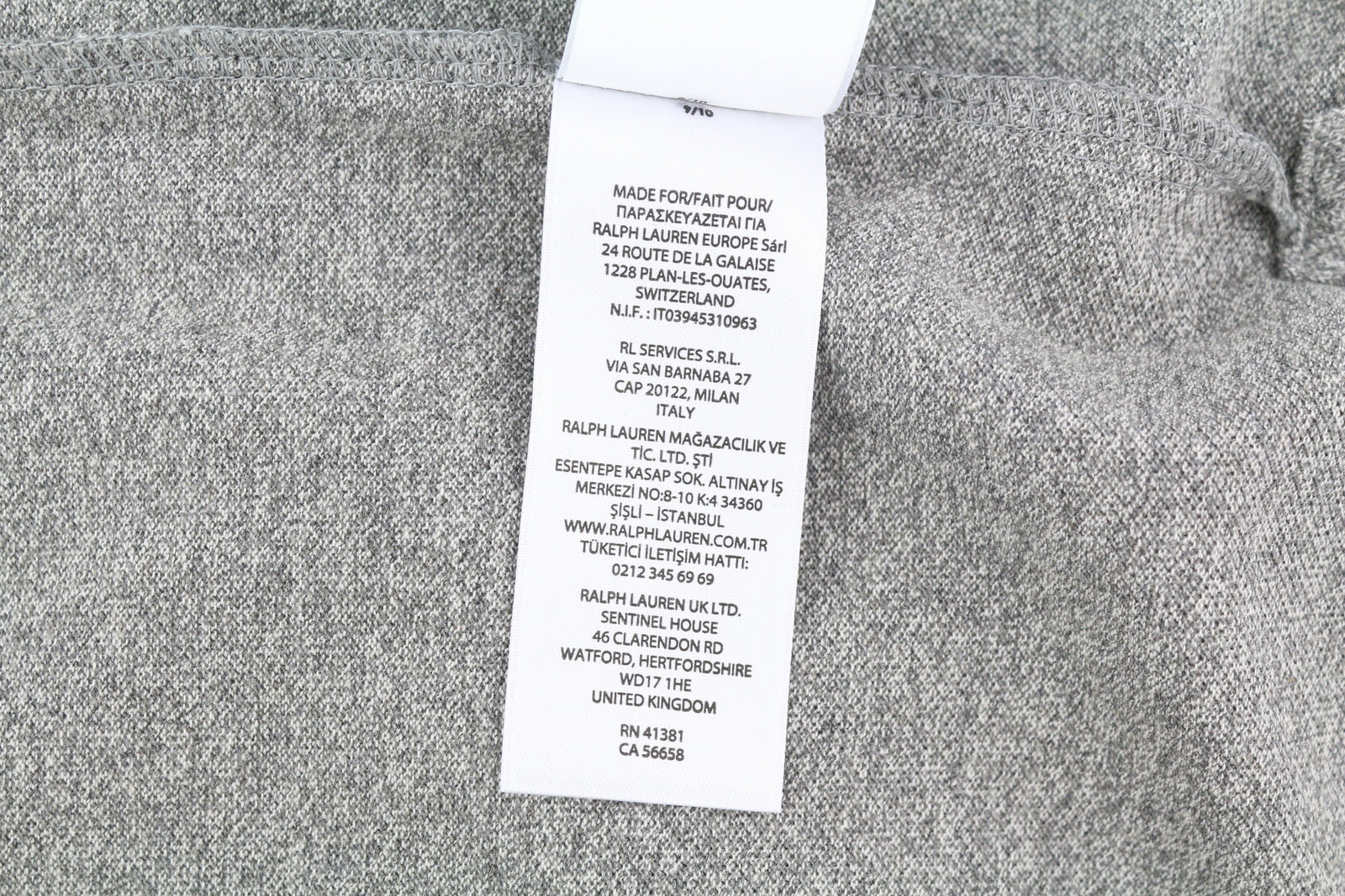 RALPH LAUREN Slim Fit vyriški marškinėliai, 2XL dydžio, pilki melanžo spalvos, ilgomis rankovėmis, rekomenduojama kaina – 135 € 