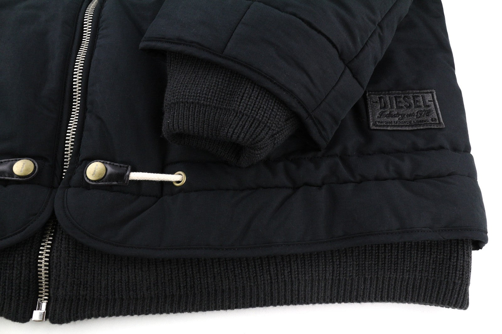 DIESEL W-Spleak vyriška striukė XL dydžio, juoda, su bomber pamušalu ir izoliacija, RRP 325 € 