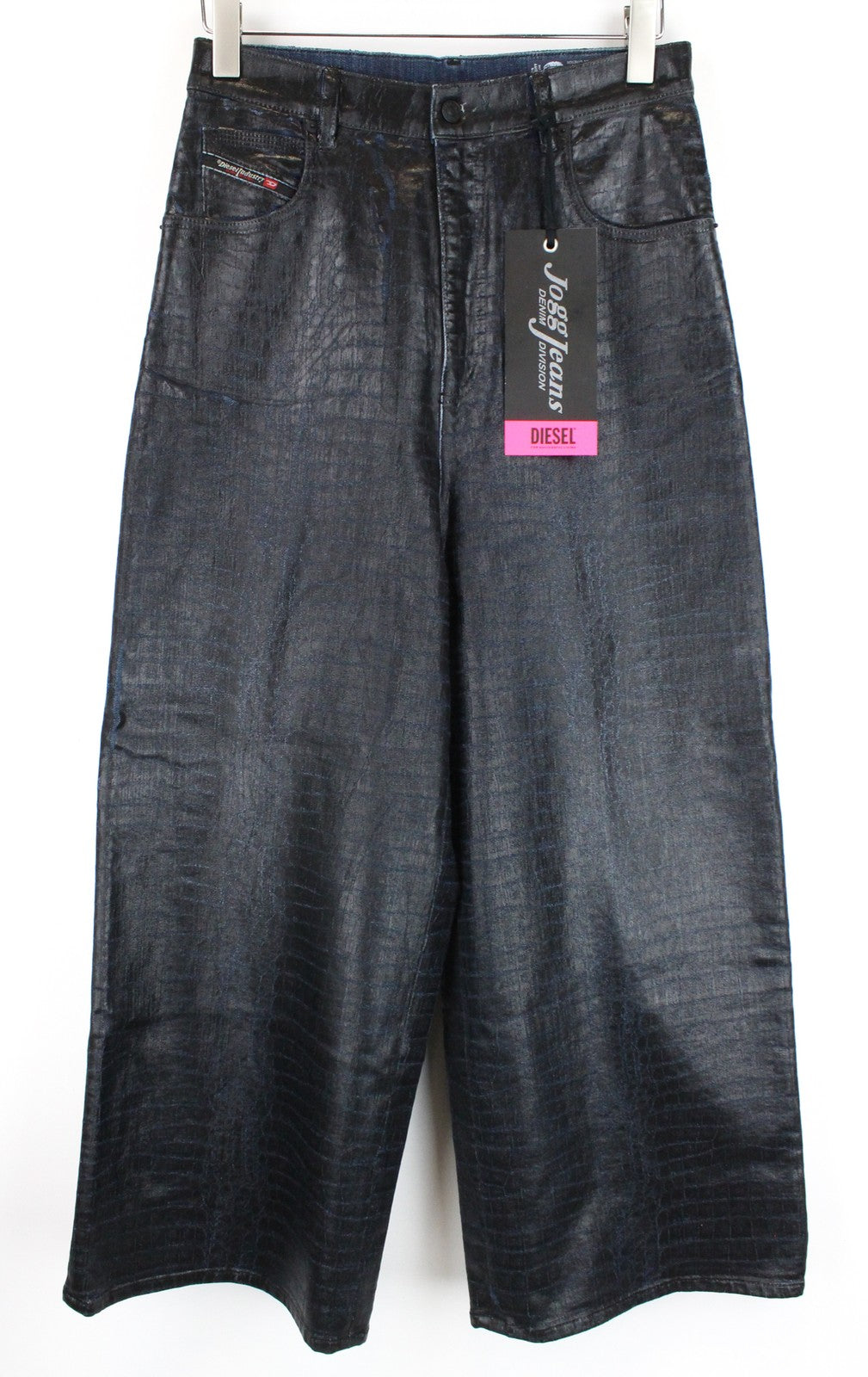 DIESEL D-Luite-SX-T 0094R W29 moteriški džinsai su gyvūnų raštu ir platėjančiomis sportinėmis kelnėmis, dengti gobtuvu. 