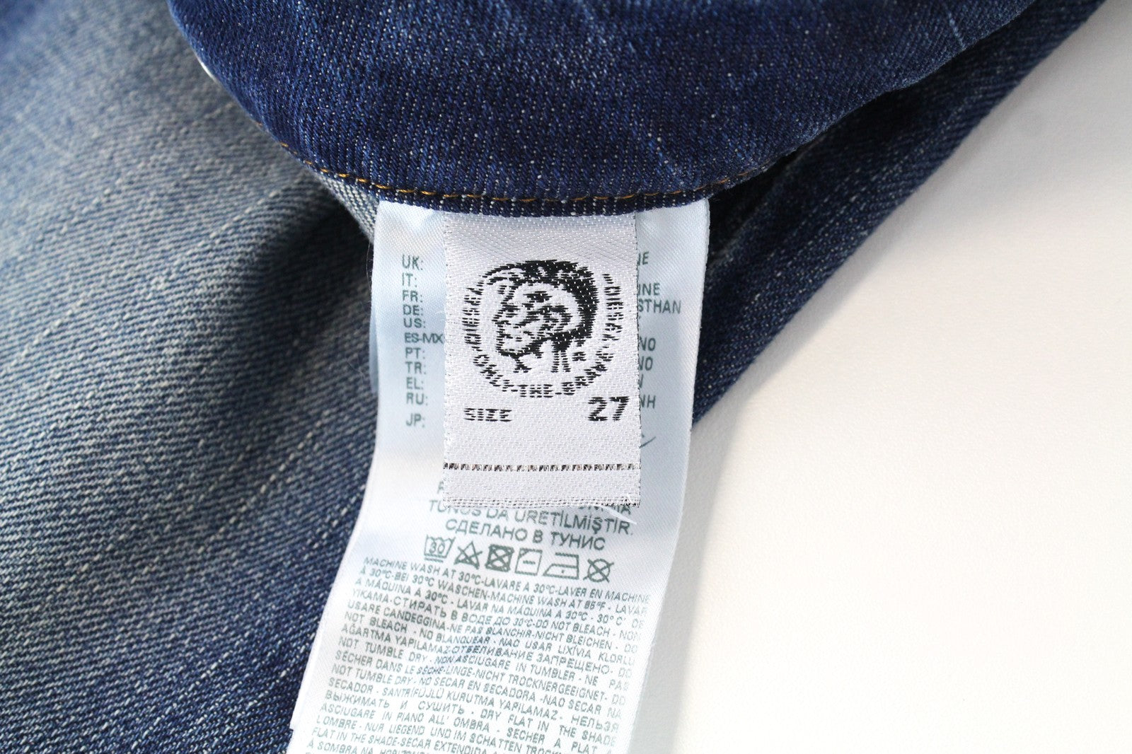 DIESEL D-Earlie 089AR W27/L32 Women Jeans High Rise Blue Distressed Zip-Fly Slim