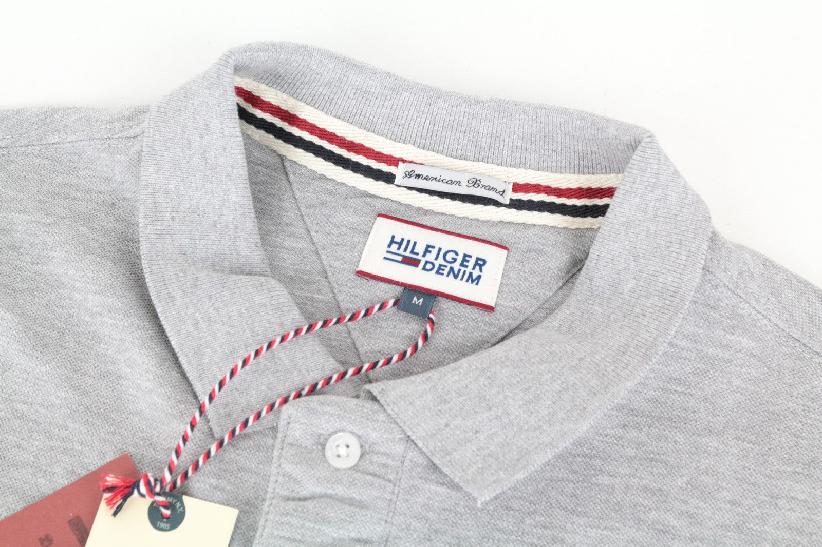 TOMMY HILFIGER M vyriški marškinėliai šviesiai pilki melanžo klasikiniai polo kaklelio marškinėliai su medvilniniu džersio raštu 