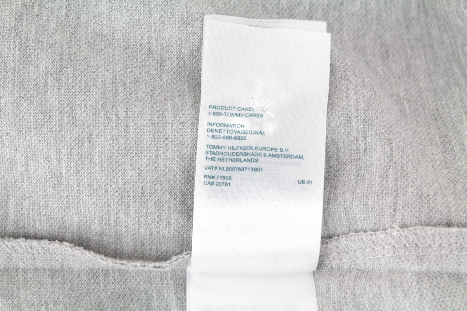TOMMY HILFIGER M vyriški marškinėliai šviesiai pilki melanžo klasikiniai polo kaklelio marškinėliai su medvilniniu džersio raštu 
