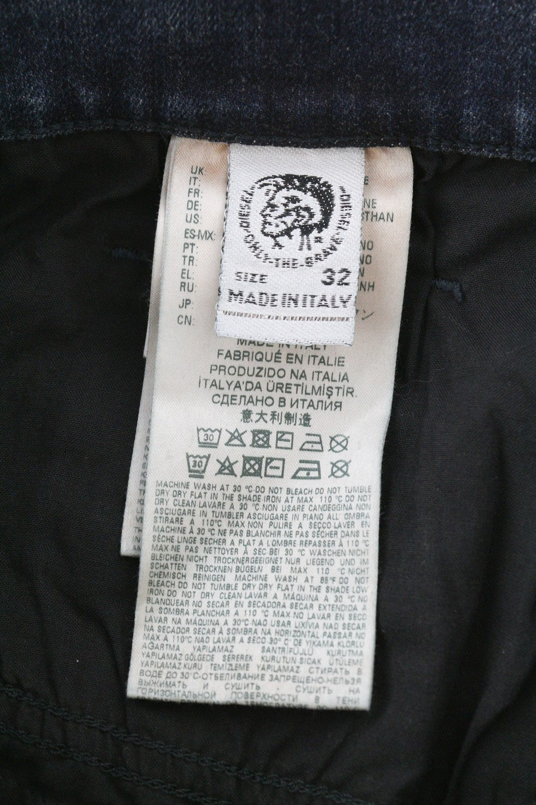 DIESEL D-Amny 069QM vyriški džinsai W32/L32 tamsiai skalbti aptempti tamprūs užtrauktukai 