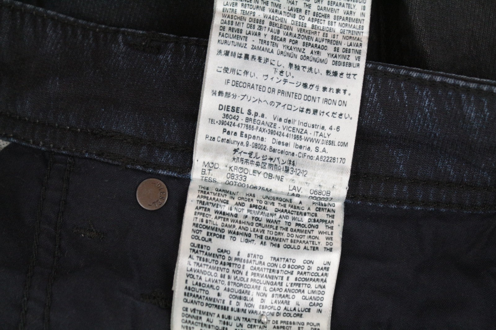 DIESEL Krooley-CB-NE 0680B W26 vyriški džinsai su gobtuvu, siaurėjantys, sportiniai, berniukams. 