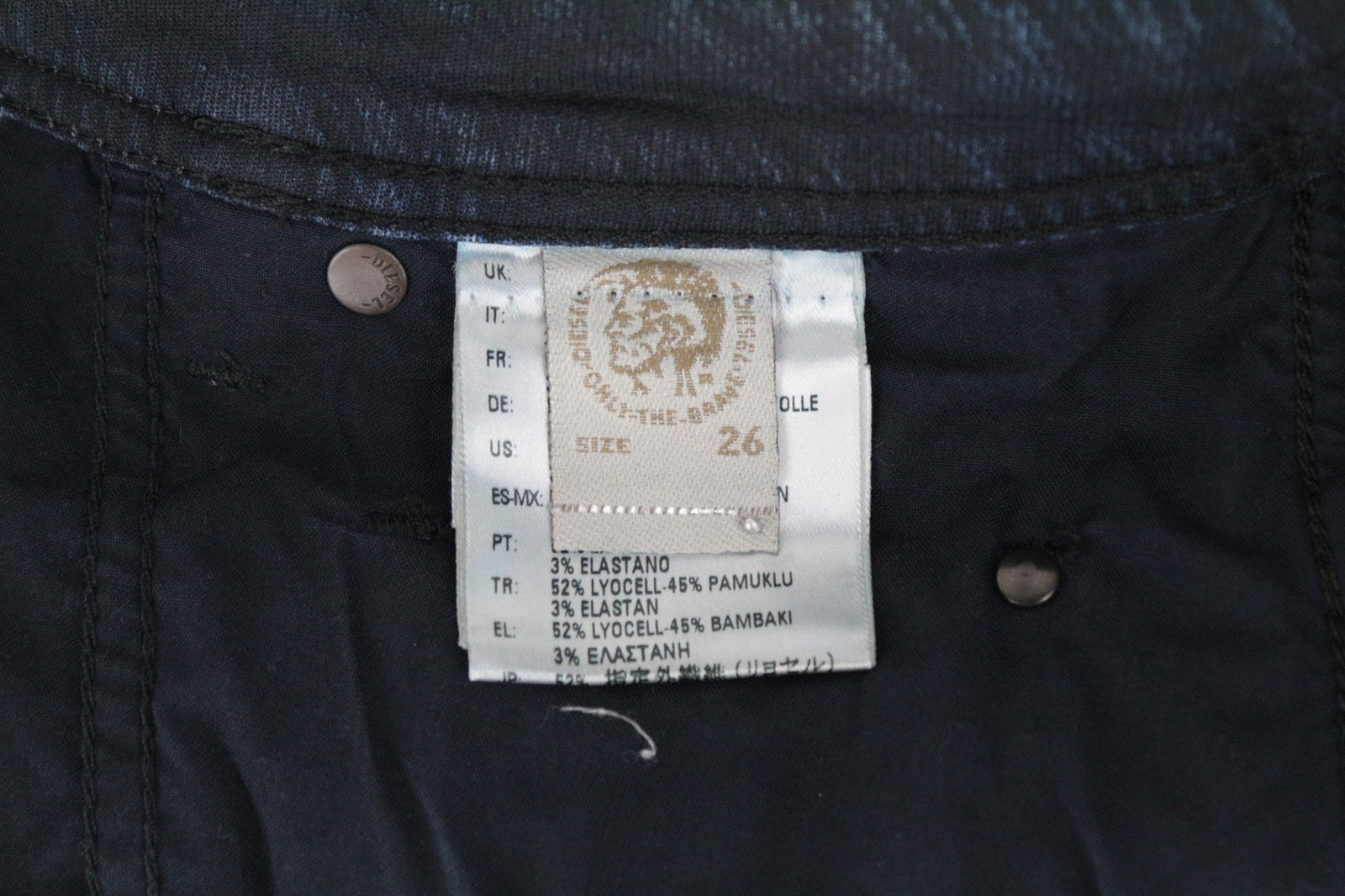 DIESEL Krooley-CB-NE 0680B W26 vyriški džinsai su gobtuvu, siaurėjantys, sportiniai, berniukams. 