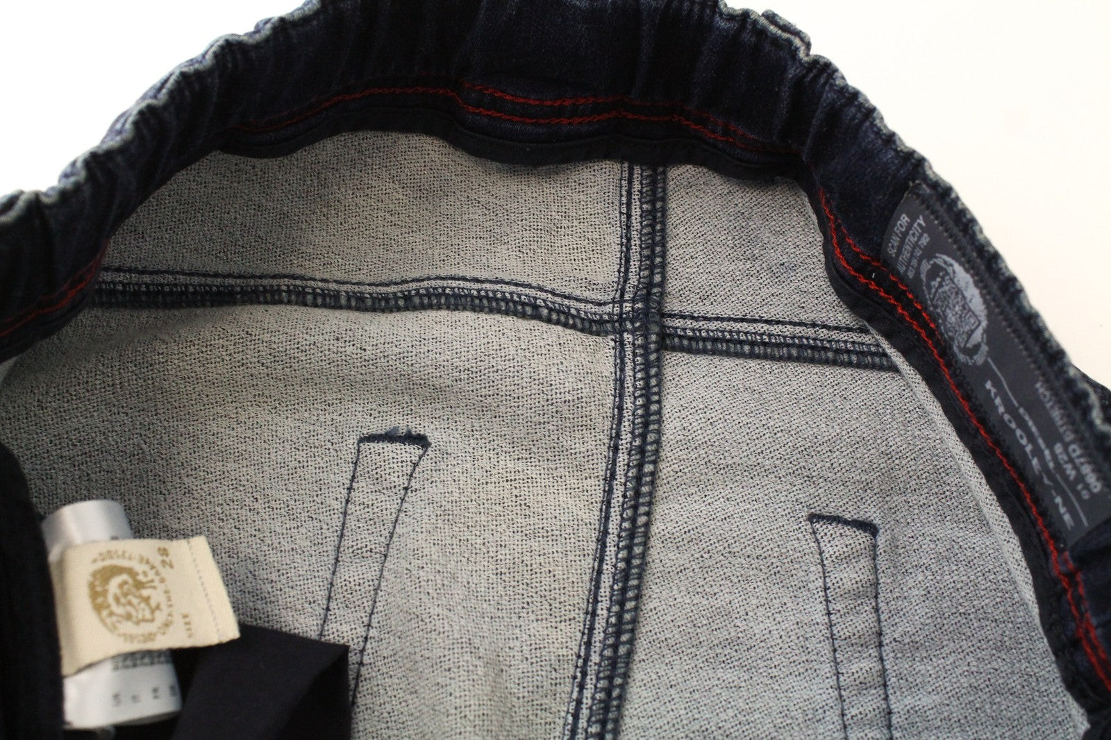 DIESEL Krooley-NE 0687D W28 Men Jeans Fade Contrasting Blue Sweat Jogg Tapered