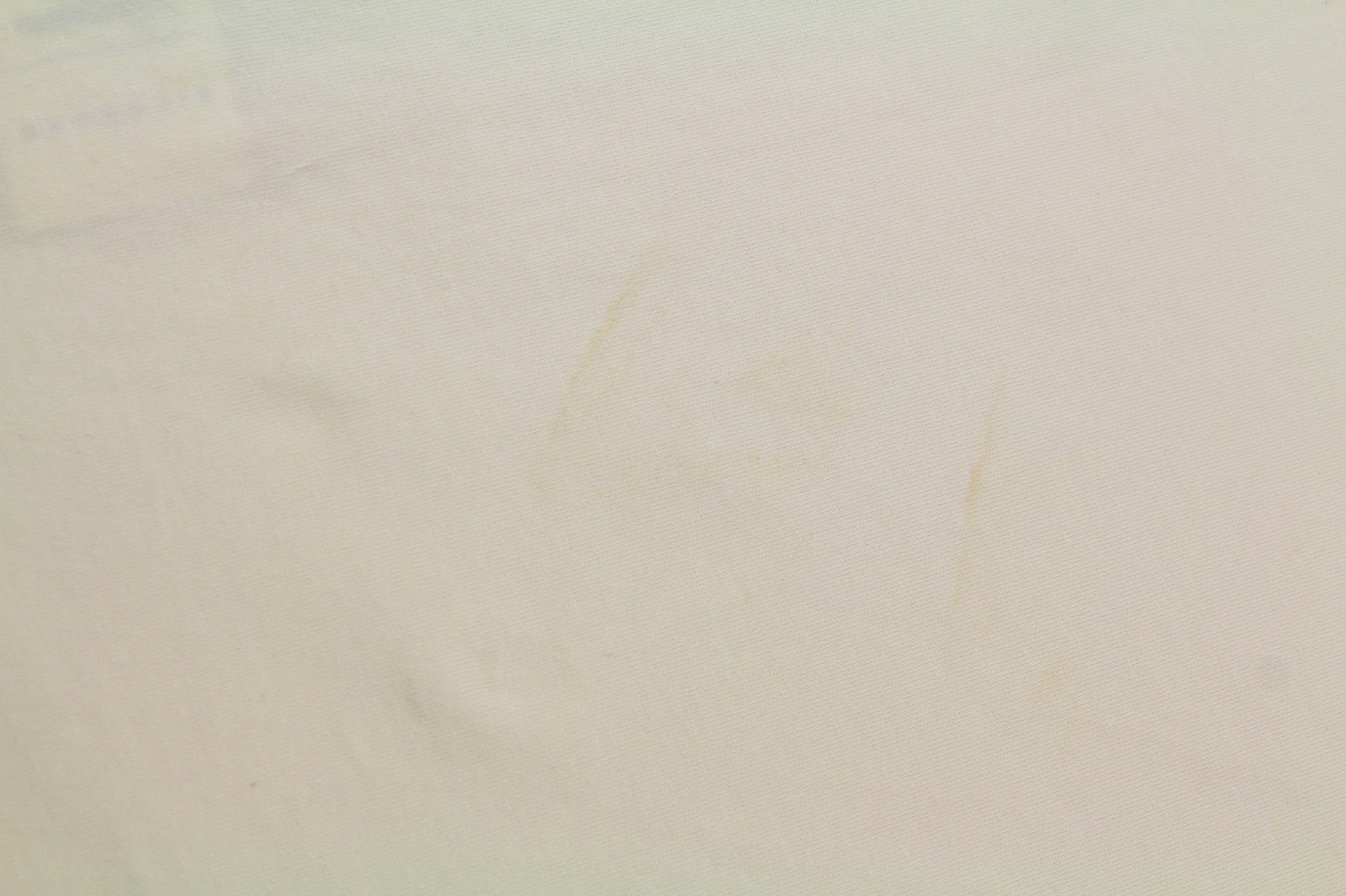 JOHN RICHMOND moteriški marškinėliai S dydžio, smėlio spalvos, trumpomis rankovėmis, apvalia kaklo iškirpte, tamprūs 