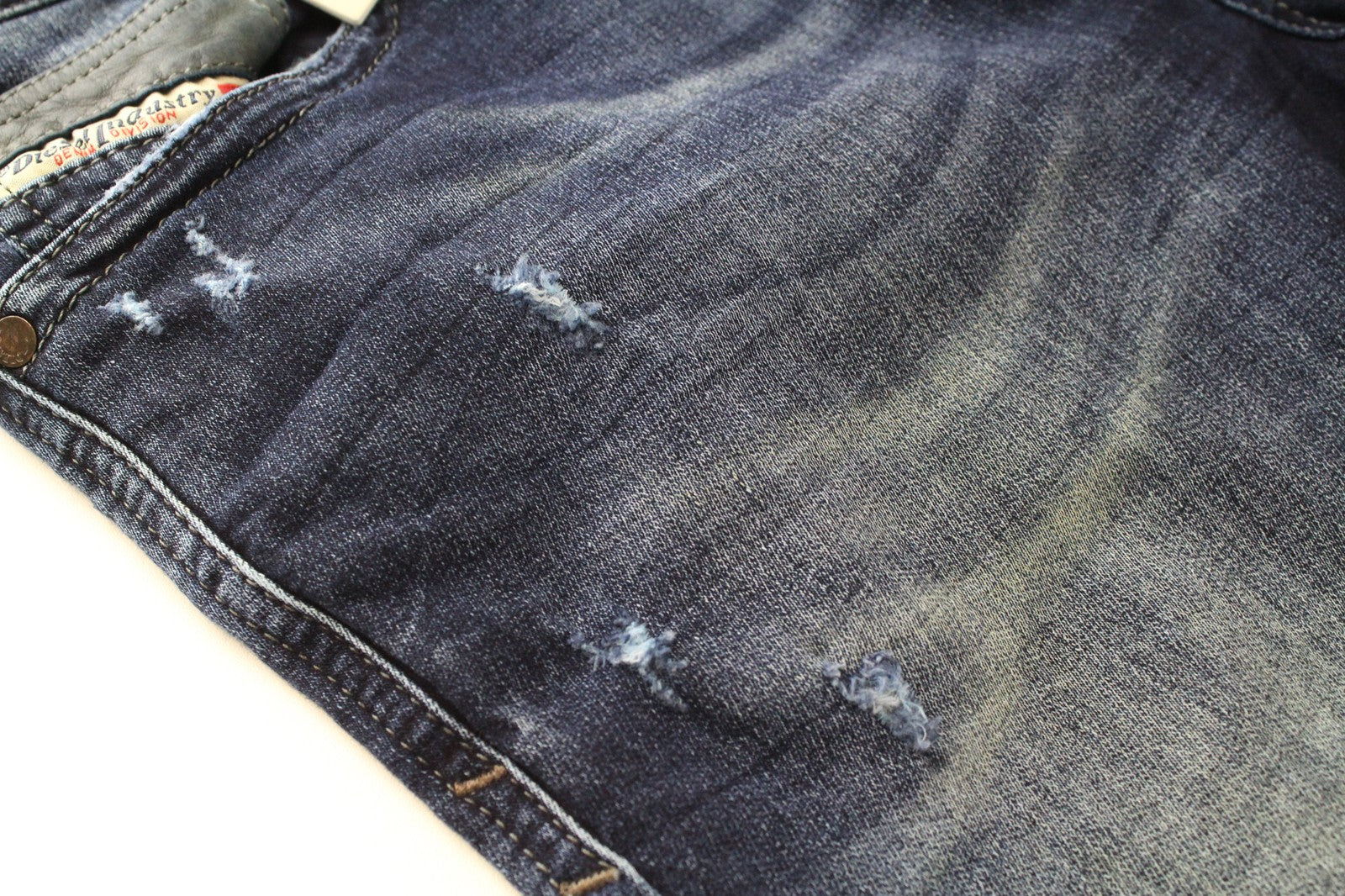 DIESEL Thavar-NE R060S W28 Men Jeans Sweat Jogg Blue Taper Distressed Aged Look