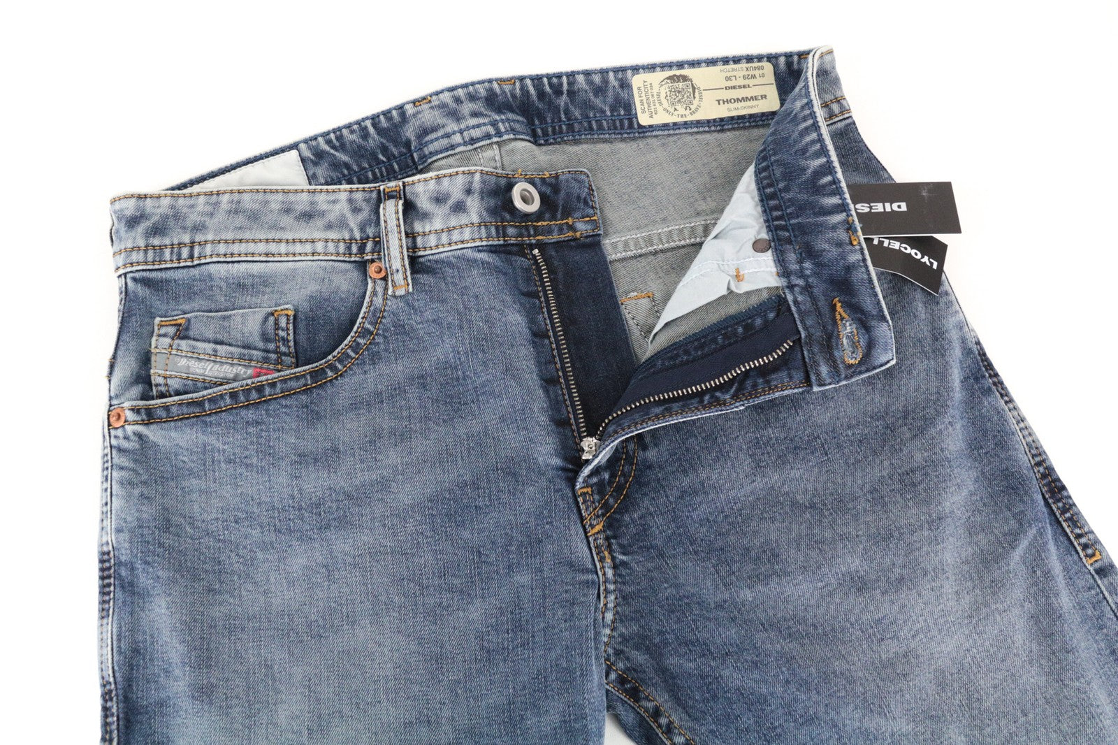 DIESEL Thommer 084UX W29/L30 vyriški džinsai su akmens spalvos raštu, ploni-aptempti, dėmėti, su užtrauktuku 