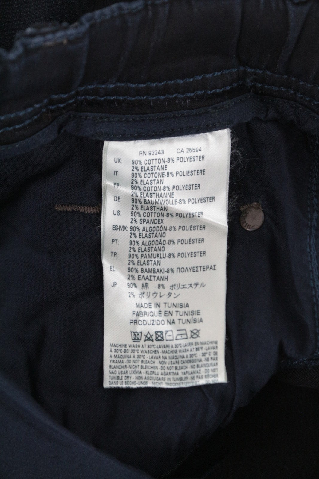 DIESEL Krooley-Ne 0686F W26 vyriški džinsai sportui, tamsūs, berniukiški, siaurėjantys. 