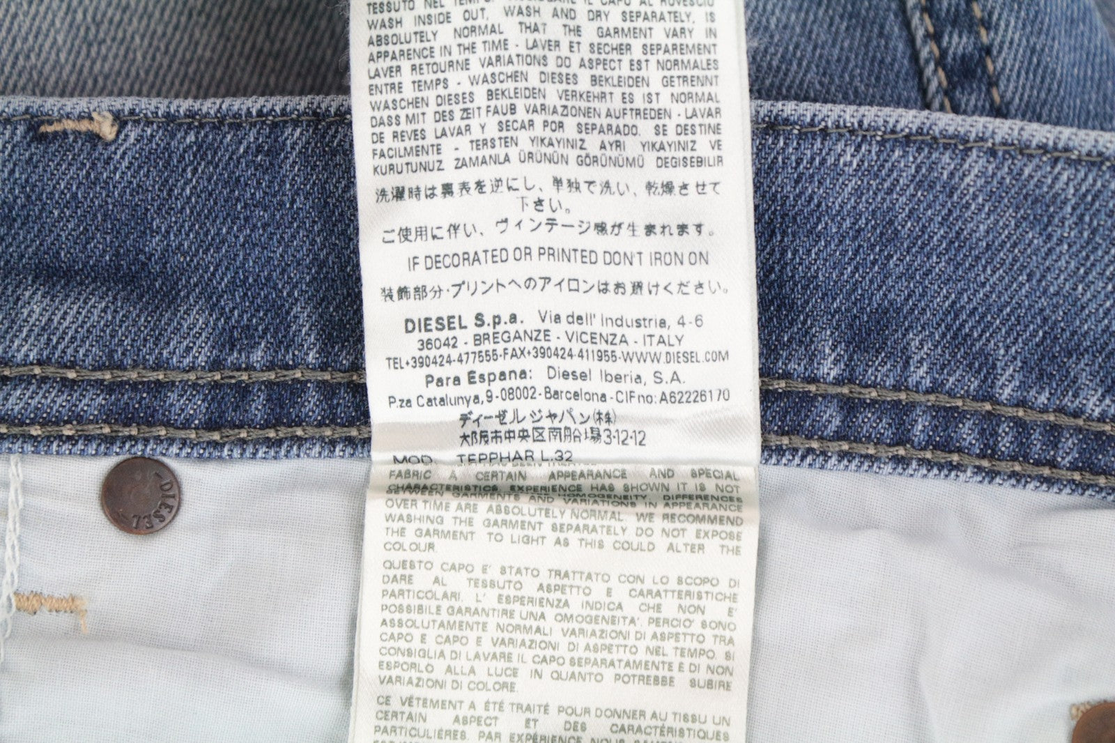 DIESEL Tepphar 0842H W33/L32 vyriški džinsai Slim Carrot Whiskered Washed Out Blue 