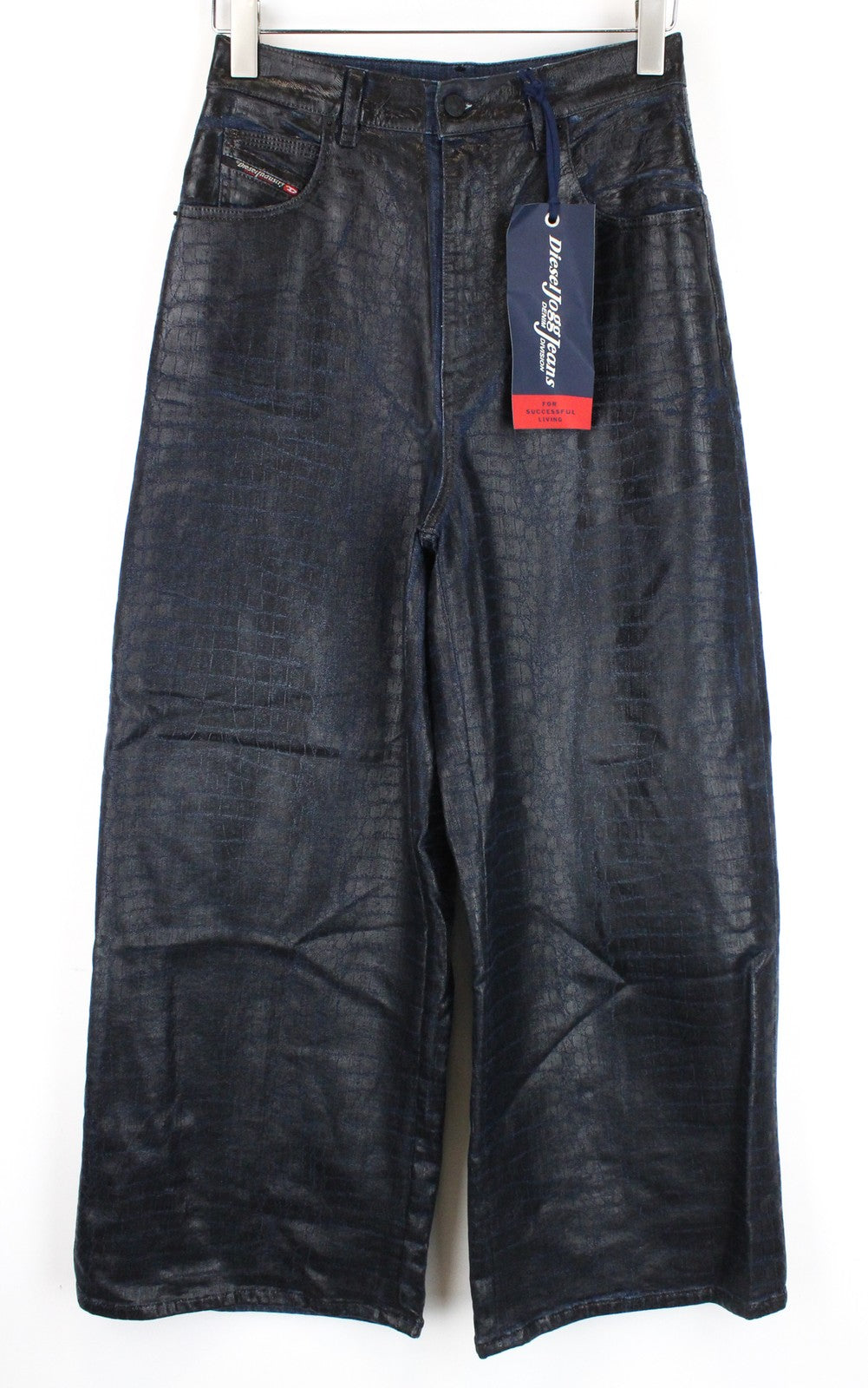 DIESEL D-Luite-SX-T 0094R W26 moteriški džinsai su gyvūnų raštu ir platėjančiomis sportinėmis kelnėmis. 