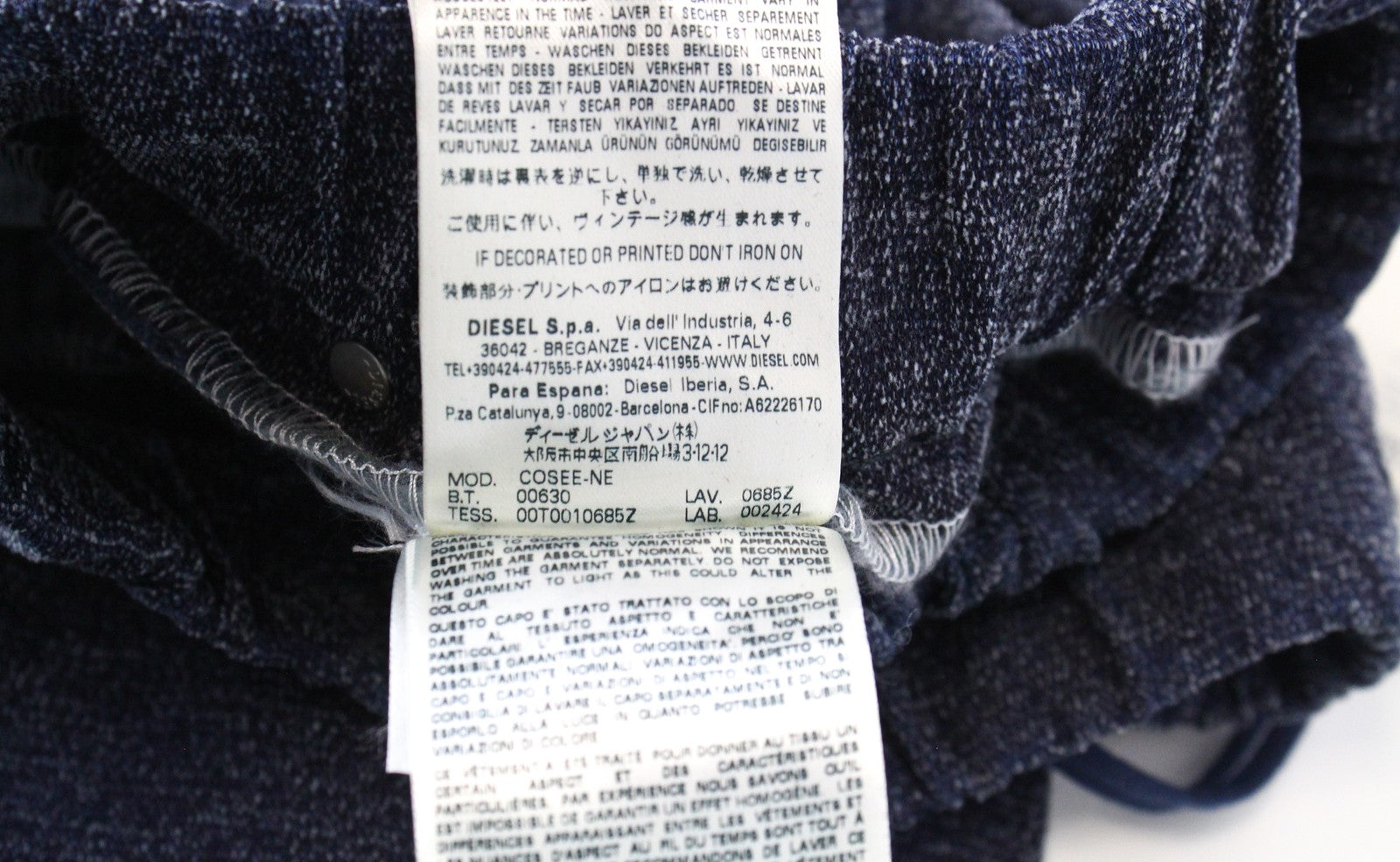 DIESEL Cosee-NE 0685Z W27 moteriškos kelnės „Boyfriend Fit“ mėlynos spalvos sportinis sportinis džemperis 