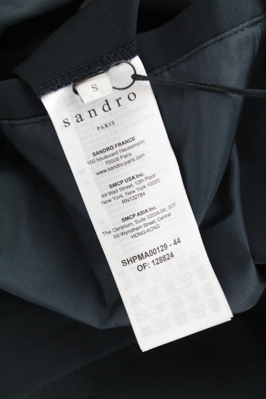 SANDRO S vyriškas paltas, tamsiai mėlynas, „Mac Town Trench Classic Slim Fit“, su įpjova, rekomenduojama kaina – 385 € 