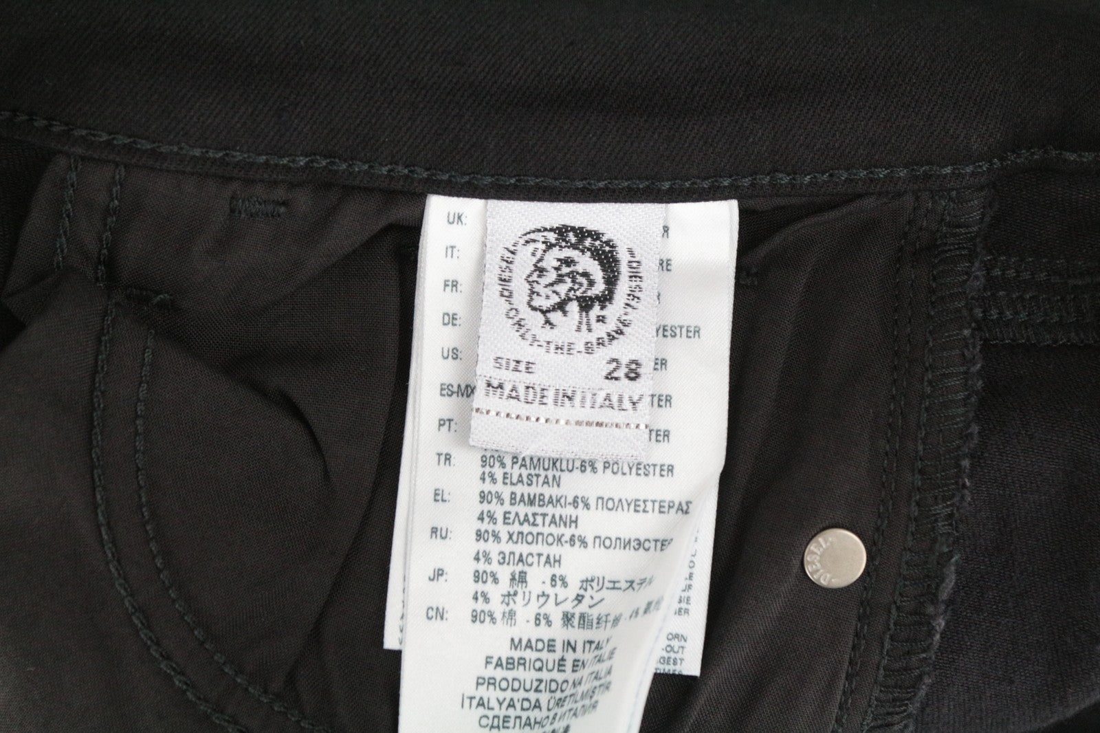 DIESEL Slandy-SP5 069KX W28/L32 moteriški juodi tamprūs itin aptempti džinsai piešiniai 