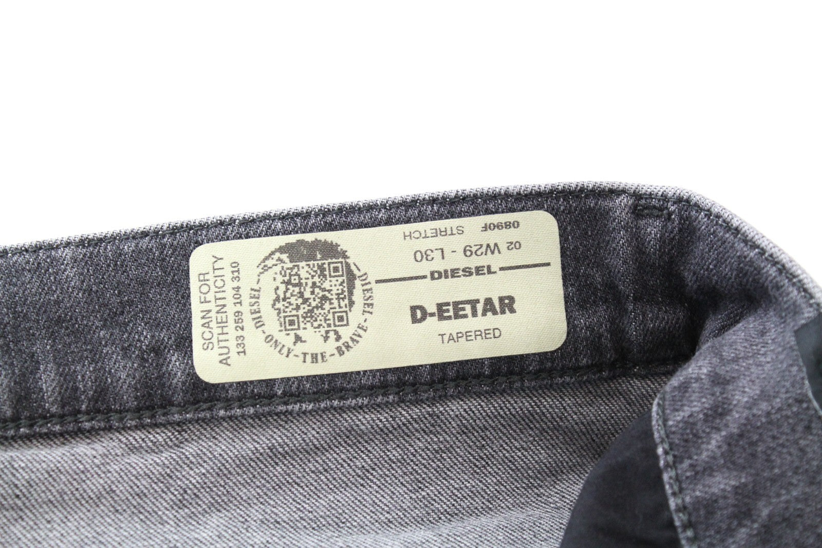 DIESEL D-Eetar 0890F W29/L30 vyriški džinsai siaurėjančio kirpimo, su nudėvėta blukinta pilka, tampri medžiaga 