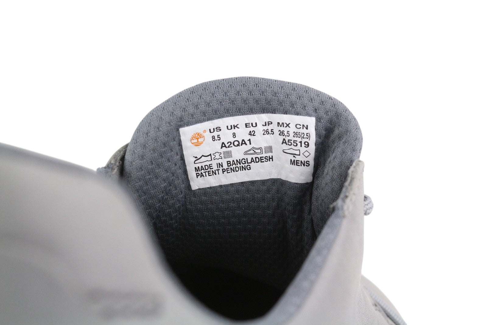 TIMBERLAND A2QA1 vyriški sportbačiai, pilki, odiniai, žemapadžiai, su raišteliais, migdolų spalvos. 