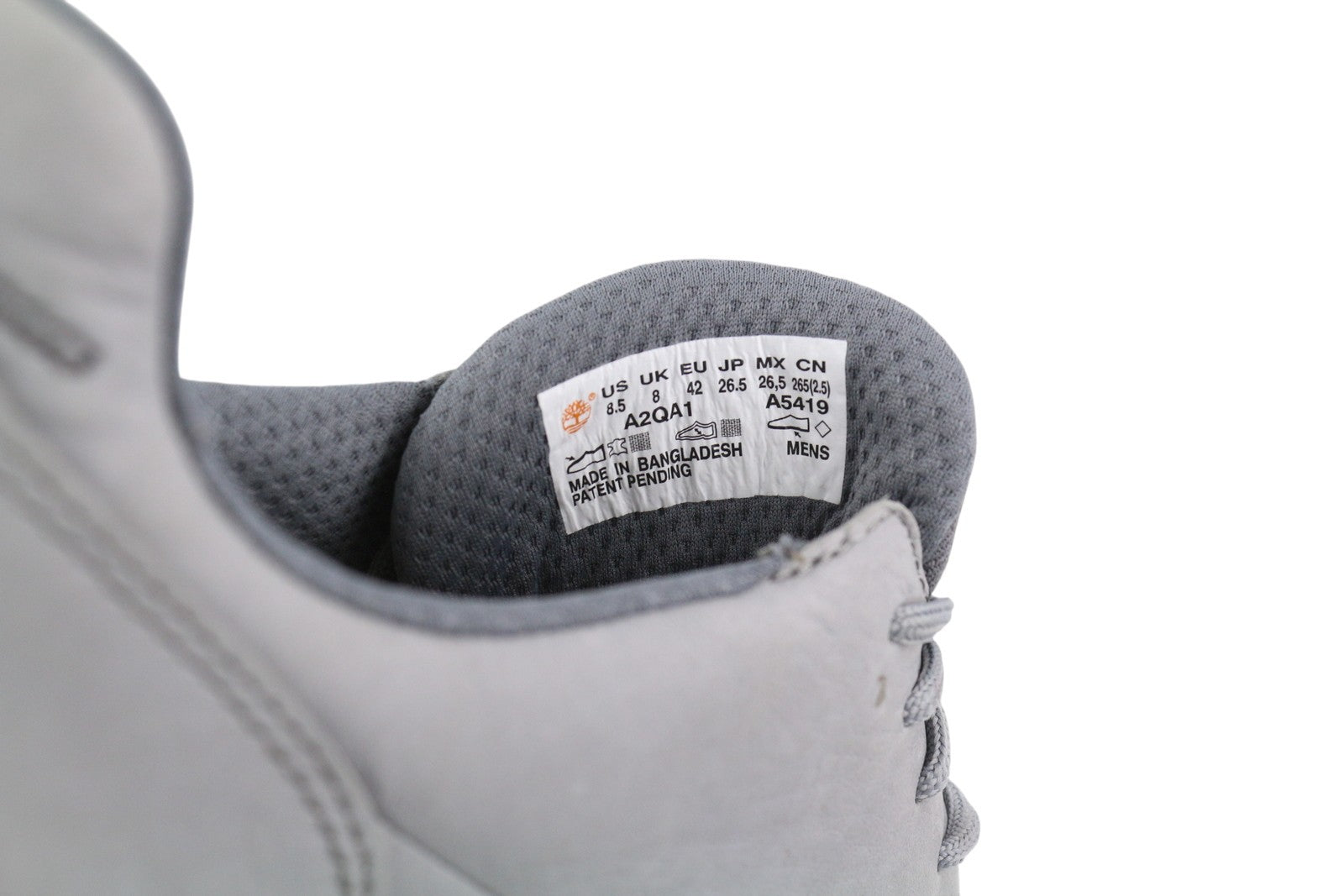 TIMBERLAND A2QA1 vyriški sportbačiai, pilki, odiniai, žemapadžiai, su raišteliais, migdolų spalvos. 