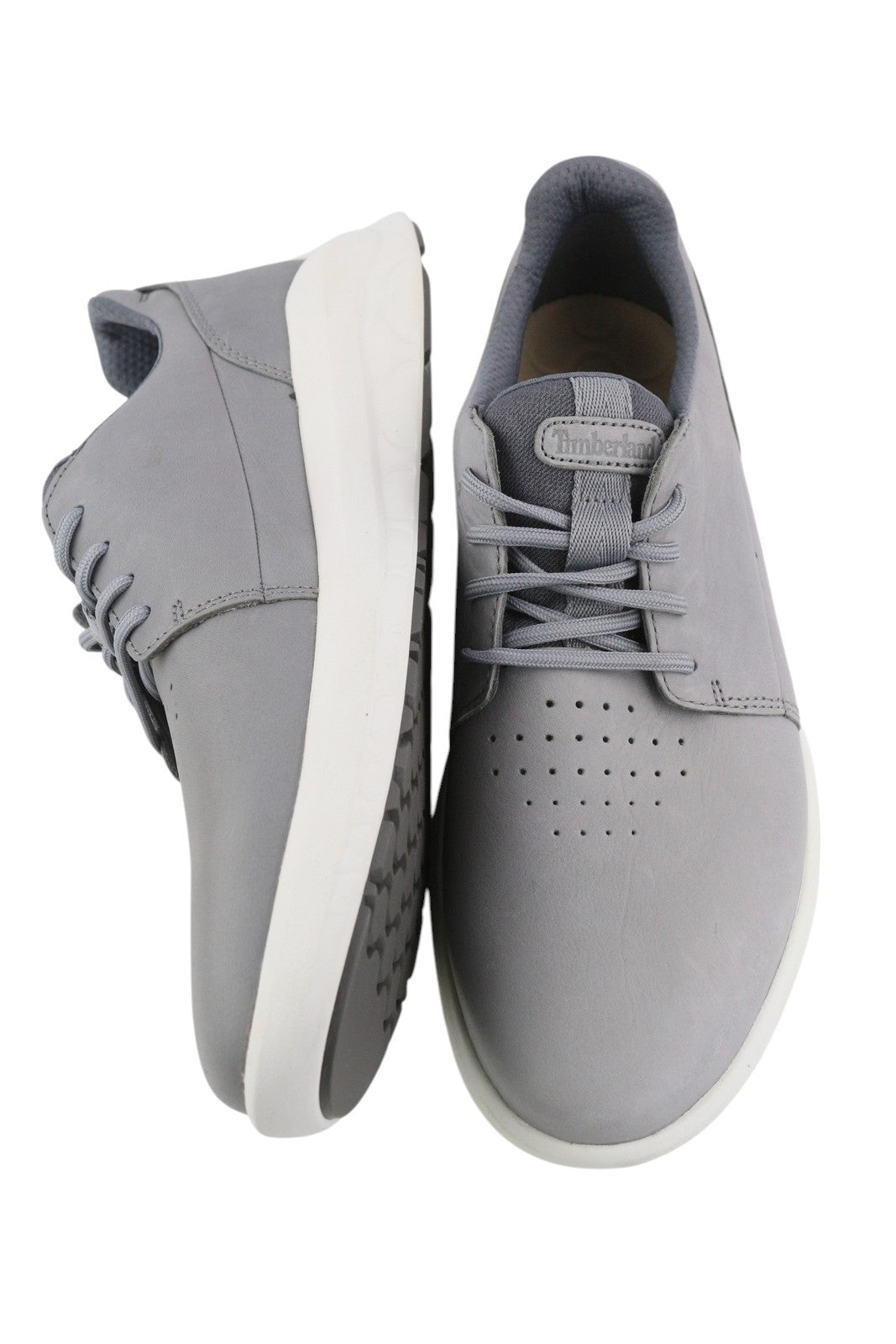TIMBERLAND A2QA1 vyriški sportbačiai, pilki, odiniai, žemapadžiai, su raišteliais, migdolų spalvos. 