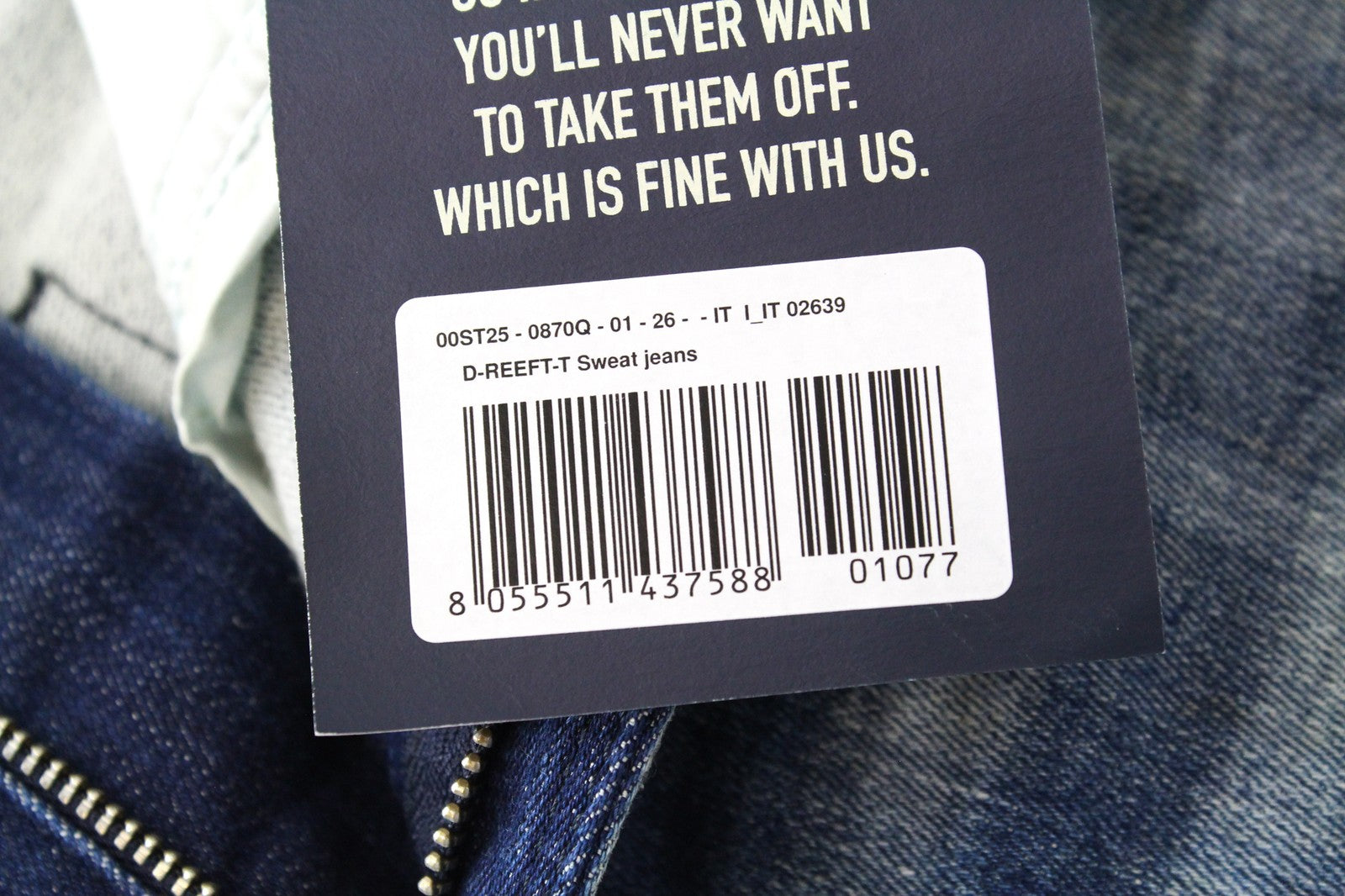 DIESEL D-Reeft-T 0870O W26 vyriški džinsai berniukams su aptemptais, dėmėtais sportiniais džinsais, aptempti. 