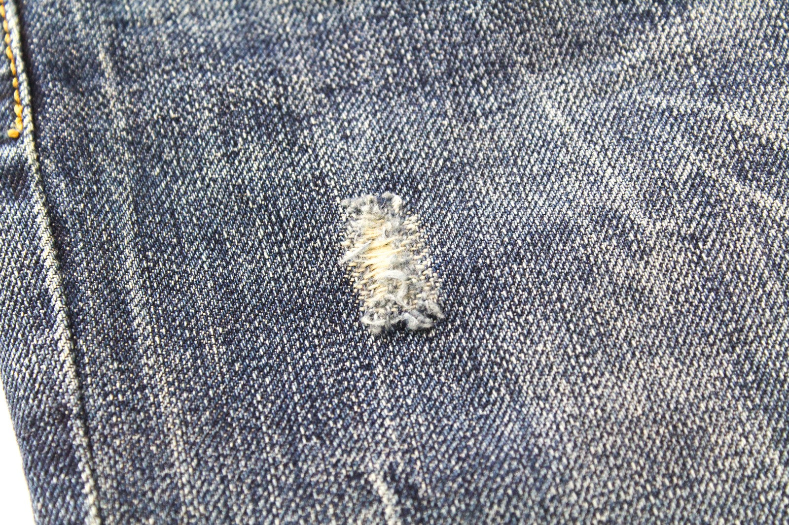 DIESEL Mharky 080AG W29/L30 vyriški džinsai Slim Skinny, dirbtinai mėlyni, akmens spalvos, plauti 