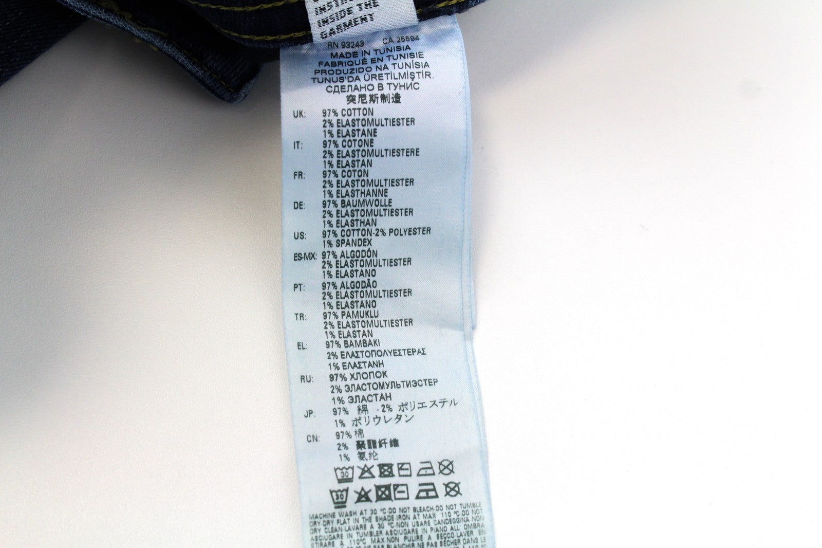 DIESEL Thommer 0870F W28/L32 vyriški džinsai, aptempti, mėlyni, su užtrauktuku ir išblukę. 