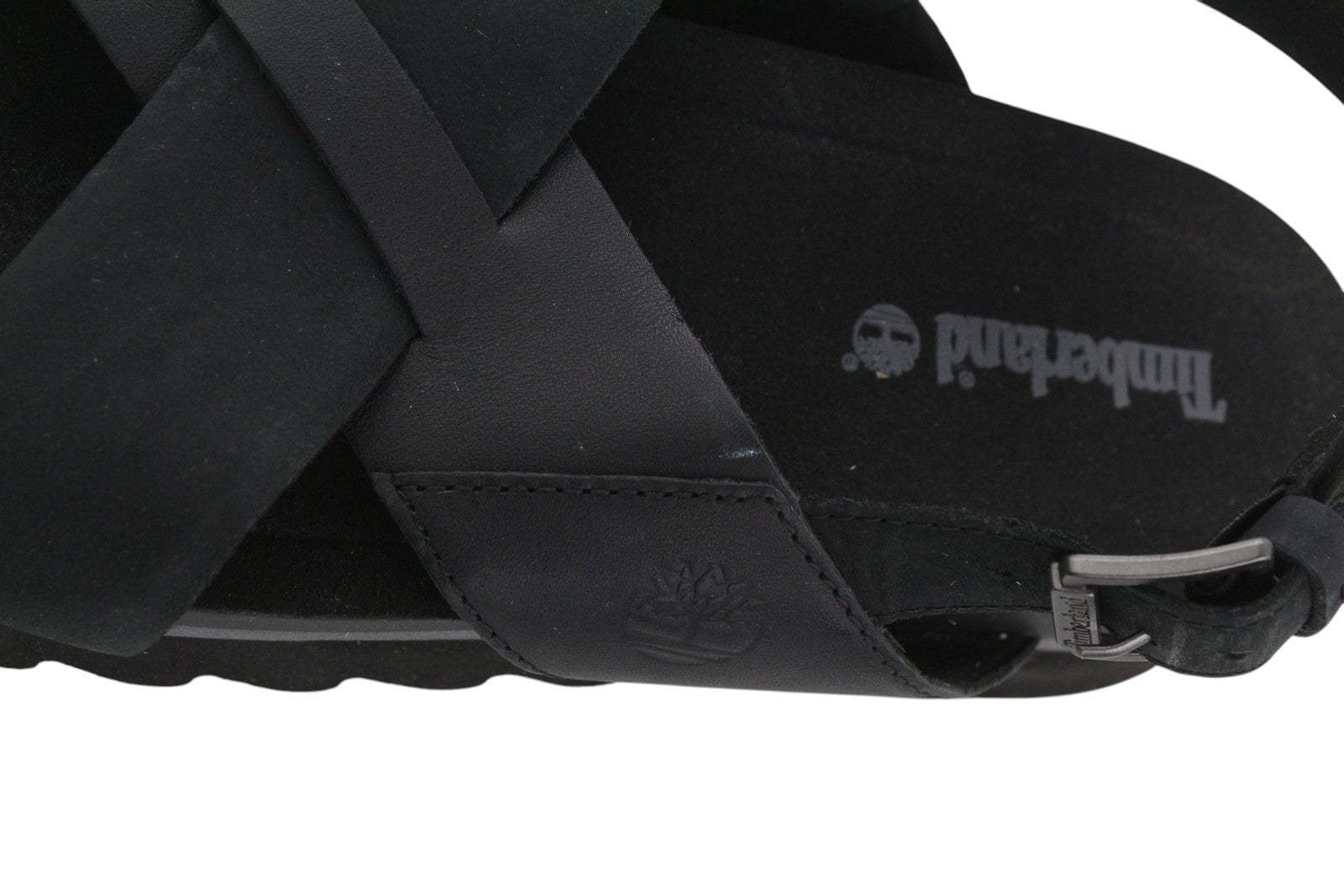 TIMBERLAND A23FE moteriškos basutės, 39 €, juodos, odinės, su platforma ir sagtimi. 