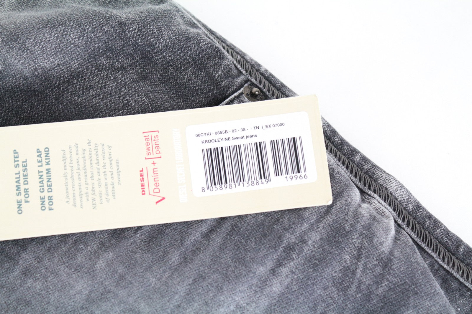 DIESEL Krooley-Ne 0855B W38 vyriški džinsai, sportiniai, išblukę, siaurėjantys, pilki