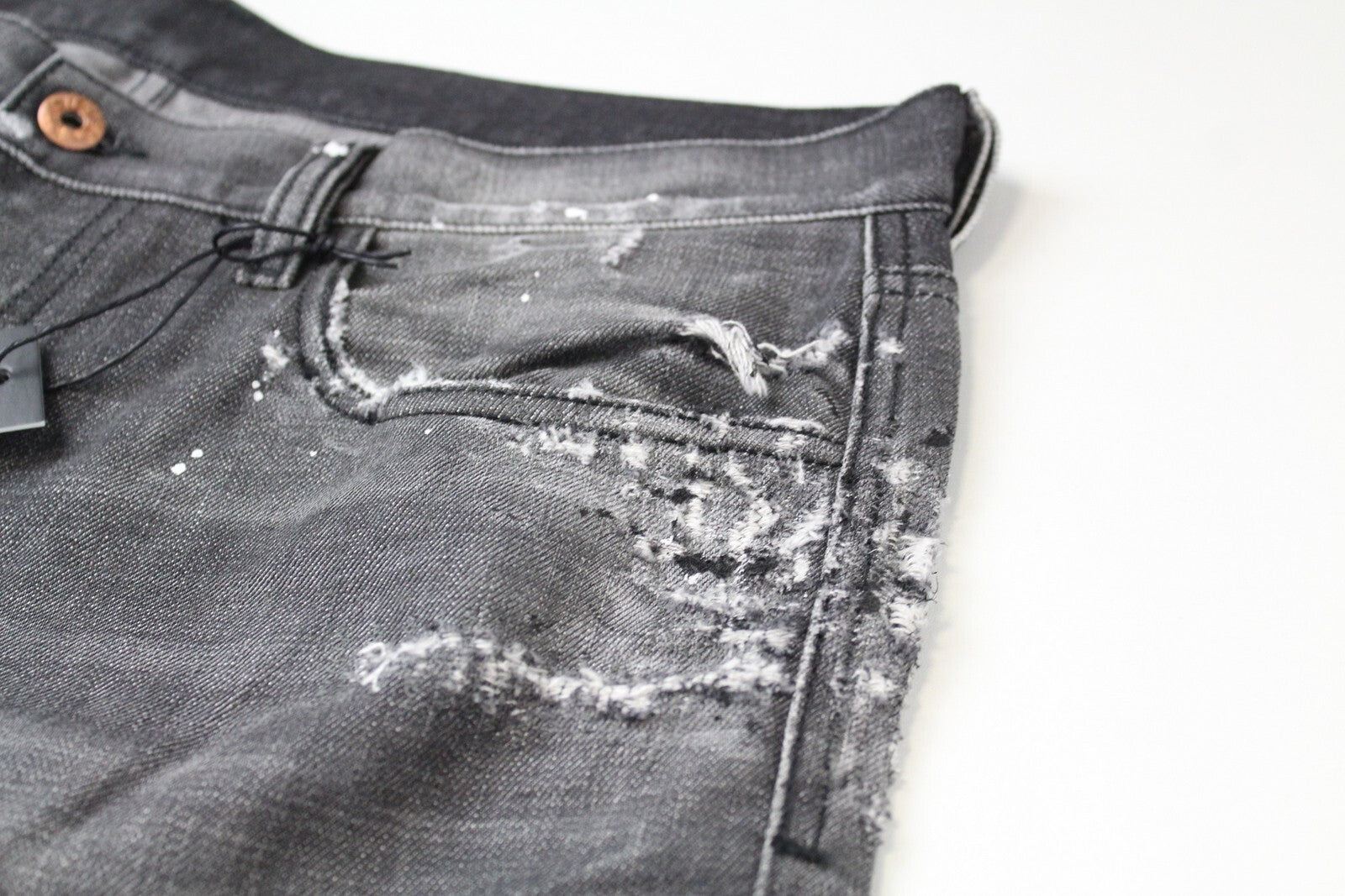 DIESEL Mharky 083AB vyriški džinsai W34 pilki, dirbtinai sendinti, ploni, su sagomis 