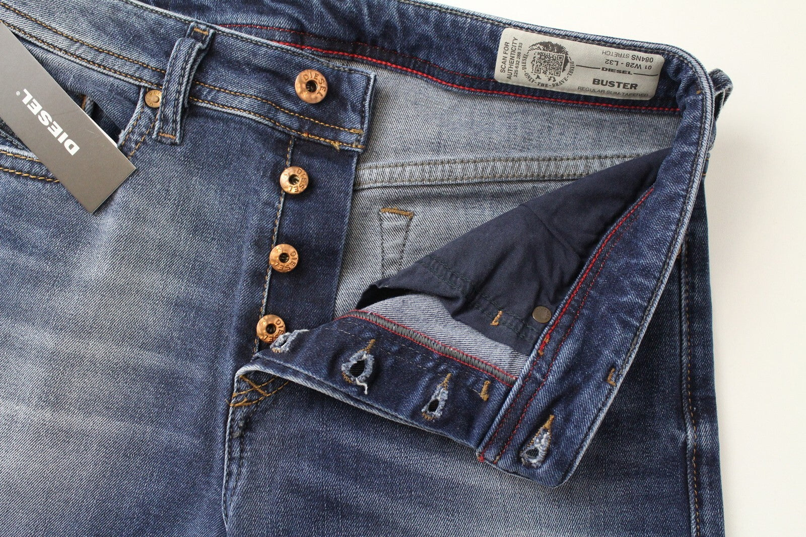 DIESEL Buster 084NS Mens Jeans W28/L32 Classic Slim  Tapered Blue Stretch