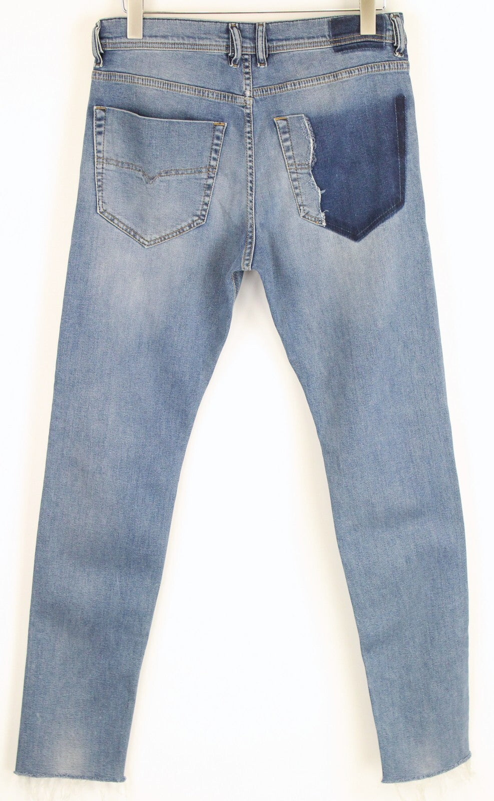 DIESEL Tepphar-R 084SV vyriški džinsai W31/L32 šviesiai mėlyni, ploni, su sagomis, morkų spalvos 