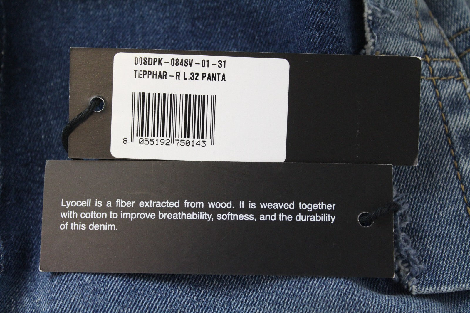 DIESEL Tepphar-R 084SV vyriški džinsai W31/L32 šviesiai mėlyni, ploni, su sagomis, morkų spalvos 