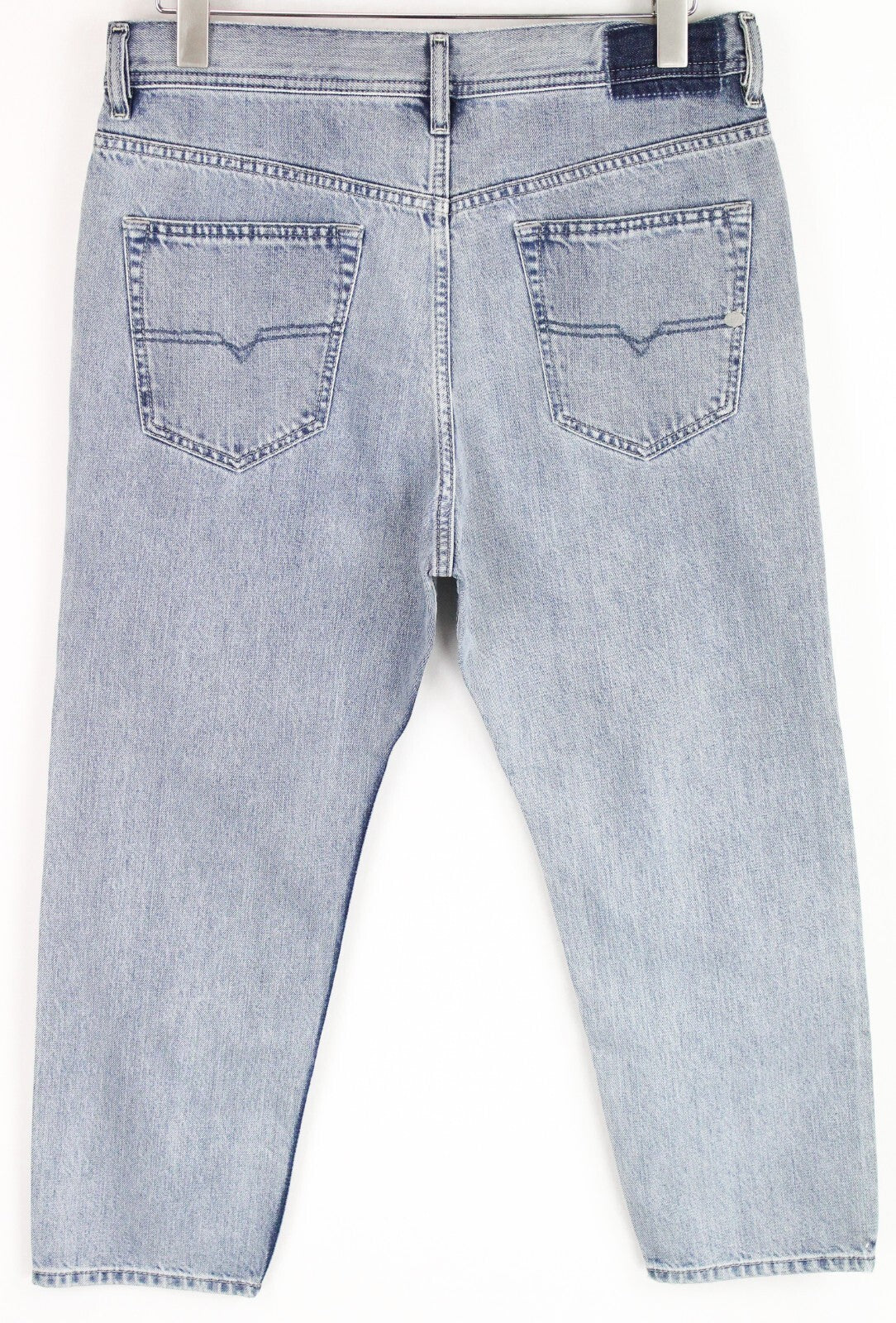 DIESEL Rhial 084FC vyriški džinsai W31/L32 Slim su sagomis šviesiai mėlyni morkų spalvos 