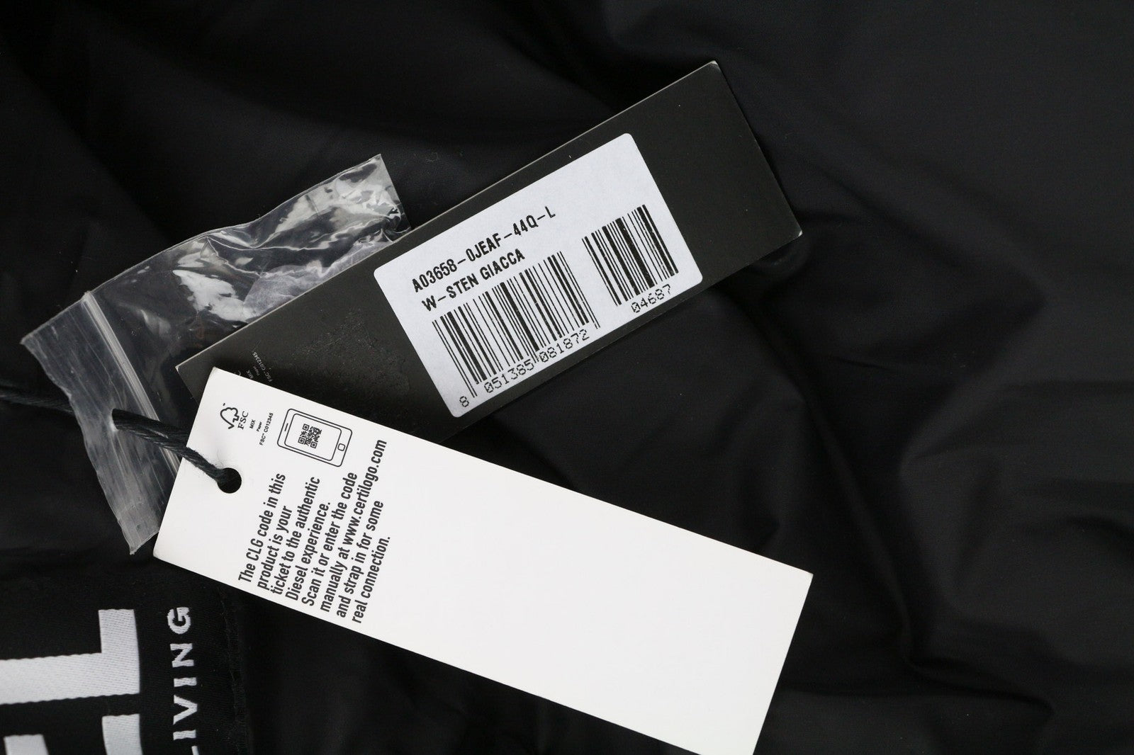 DIESEL W-Sten vyriška striukė L, raudona, pūsta, ančių pūkų užpildu, dygsniuota, RRP 395 € 