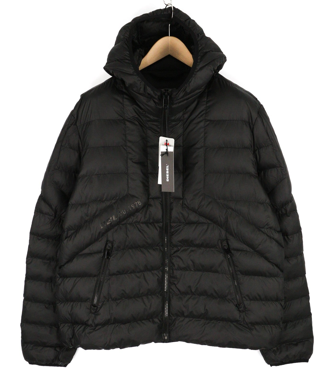 DIESEL W-Dwain-21 vyriška striukė su užtrauktuku ir dygsniuotu gobtuvu, 2XL, 3M, RRP 350 € 