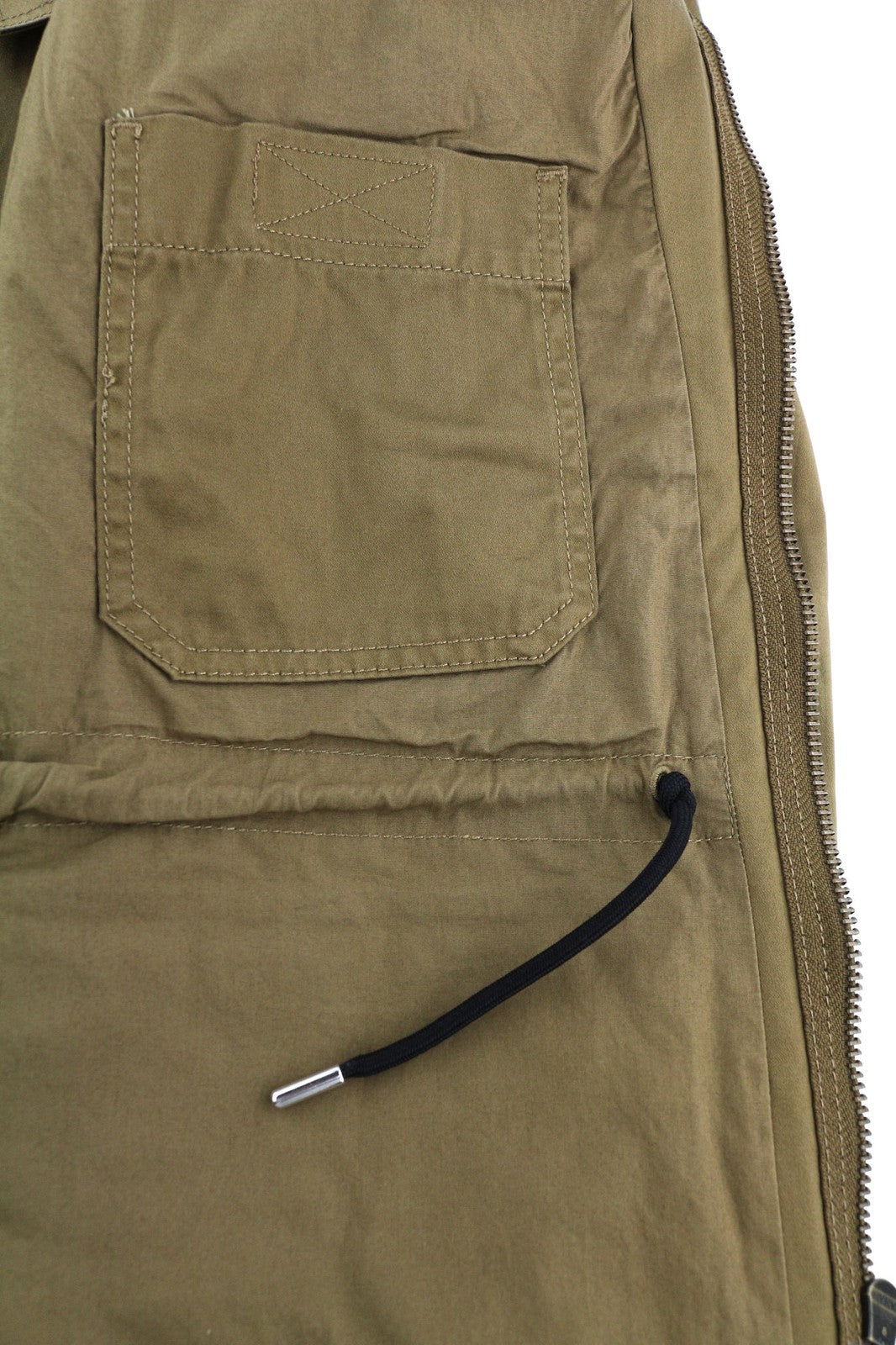 DIESEL J-Loyd vyriška striukė M, ruda, raišteliu su juosmeniu, kišenės, uždėtos, užtrauktukas. RMK 495 €. 