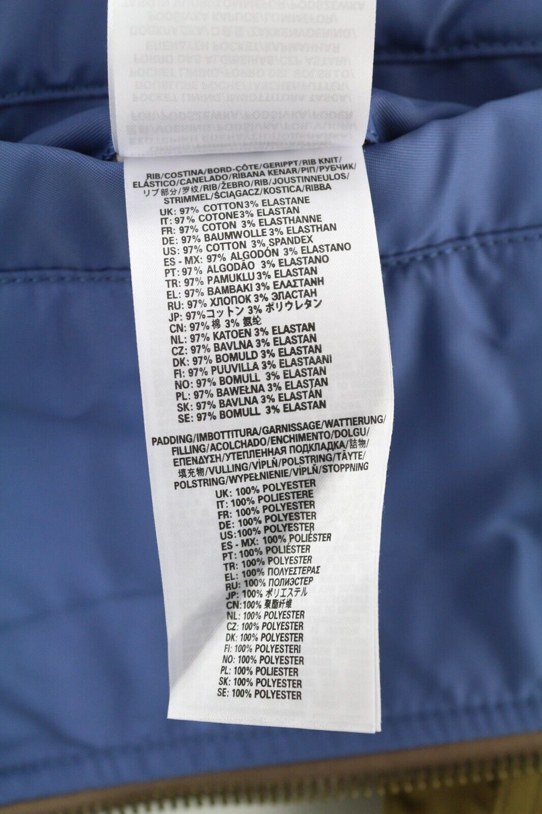 DIESEL J-Ma-One-Rev vyriška striukė M, dvipusė, izoliuota, su pilnomis užtrauktukinėmis kišenėmis, rekomenduojama kaina – 450 € 