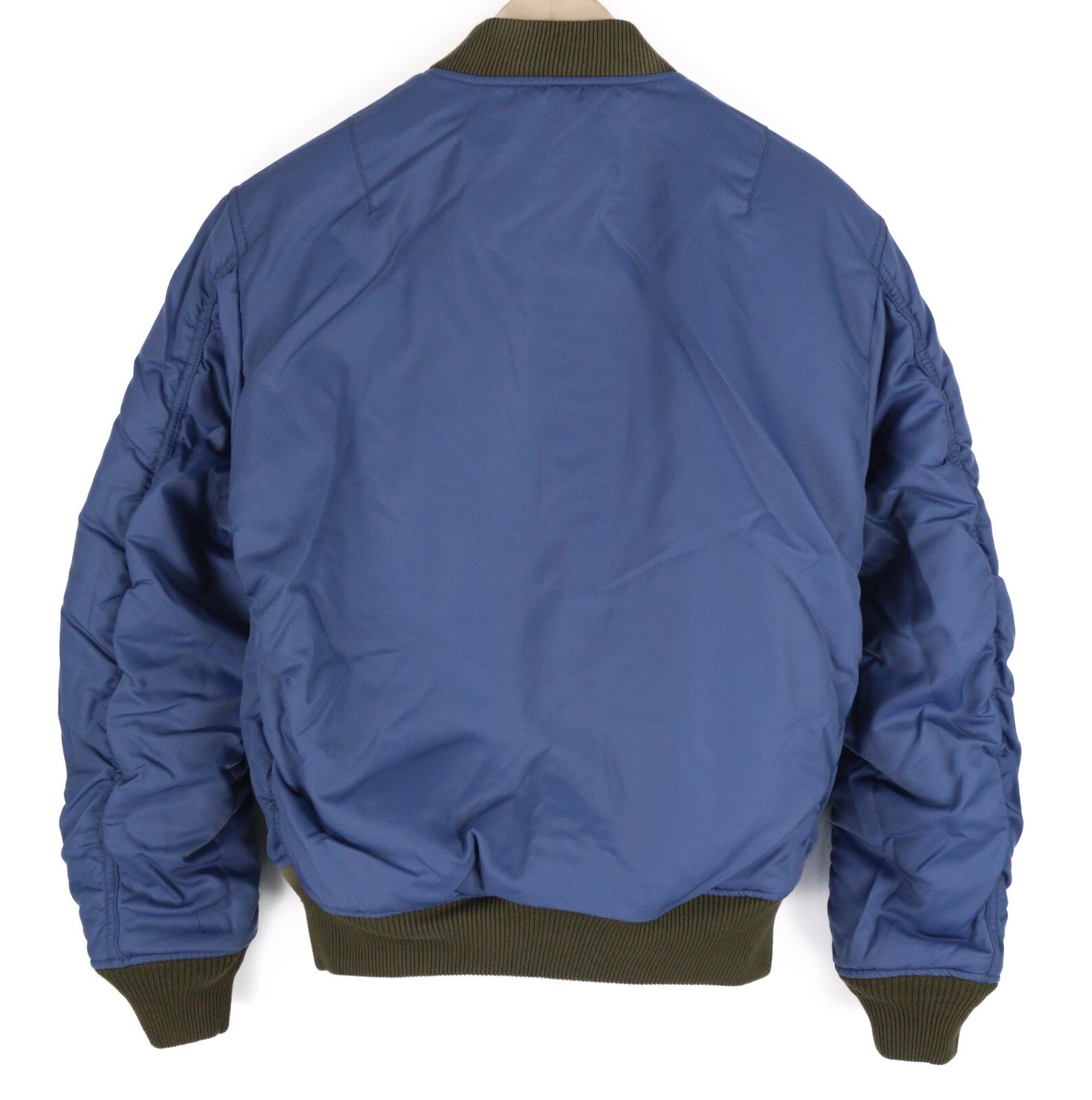 DIESEL J-Ma-One-Rev vyriška striukė S, dvipusė, izoliuota, su pilnomis užtrauktukinėmis kišenėmis, rekomenduojama kaina – 450 € 