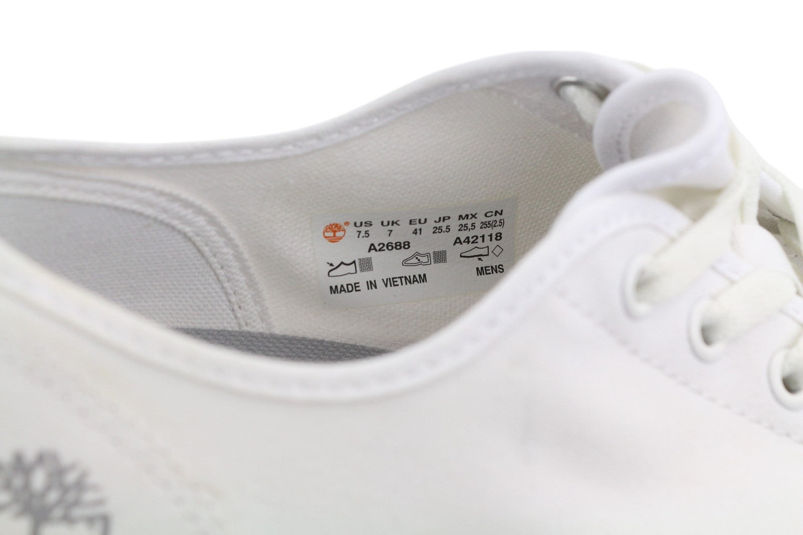 TIMBERLAND A2688 vyriški sportbačiai, EU41, balti, tekstiliniai, žemapadžiai, suvarstomi logotipu. 