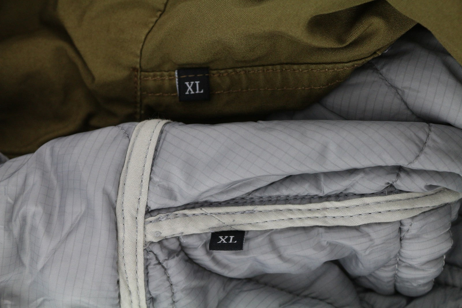 DIESEL W-Miles vyriška striukė, XL dydžio, ruda, su nuimamu pamušalu ir gobtuvu, rekomenduojama kaina – 475 € 