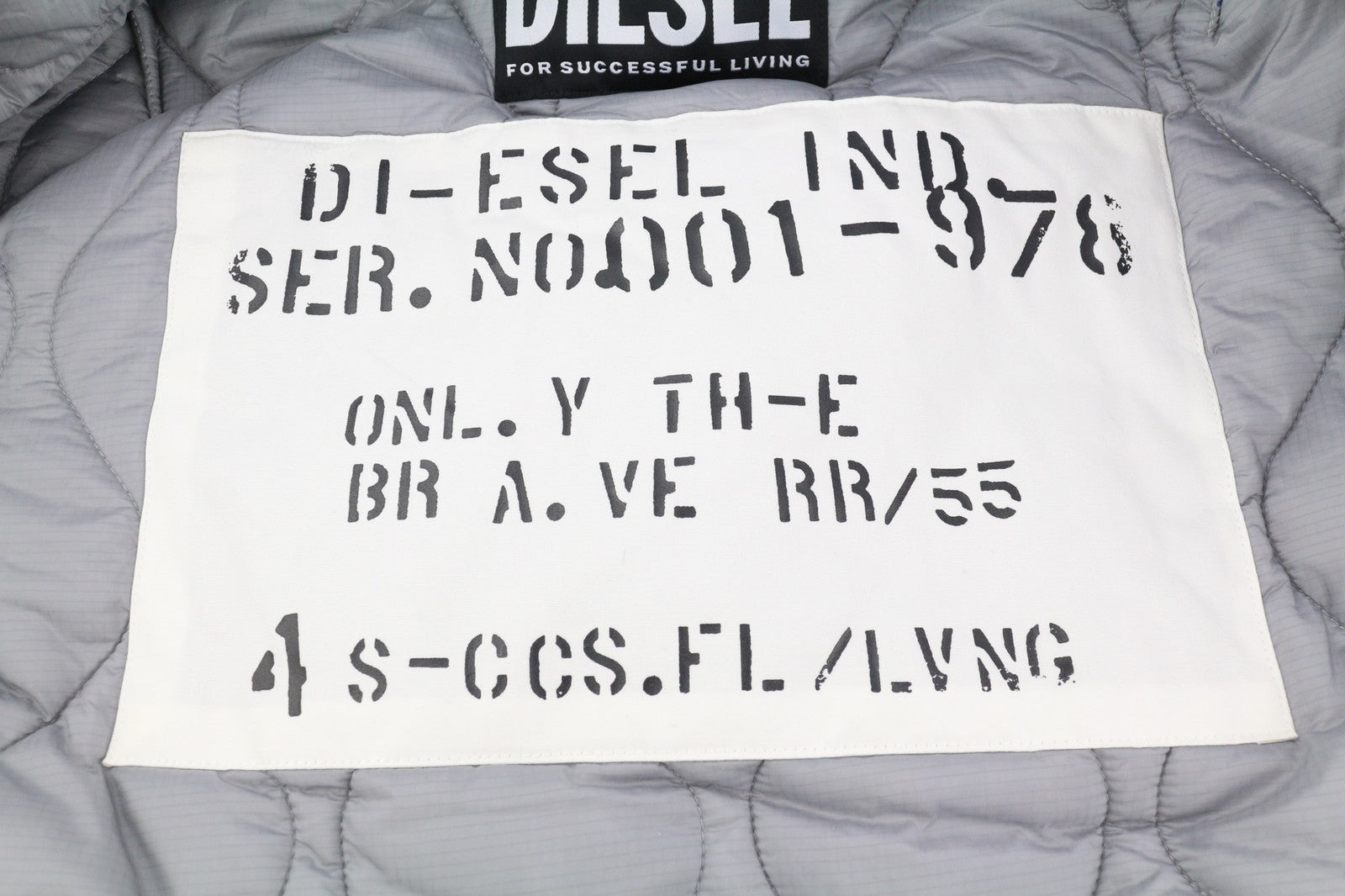 DIESEL W-Miles vyriška striukė su išimamu pamušalu ir gobtuvu, M dydžio, su pašiltinimu, RRP 475 € 