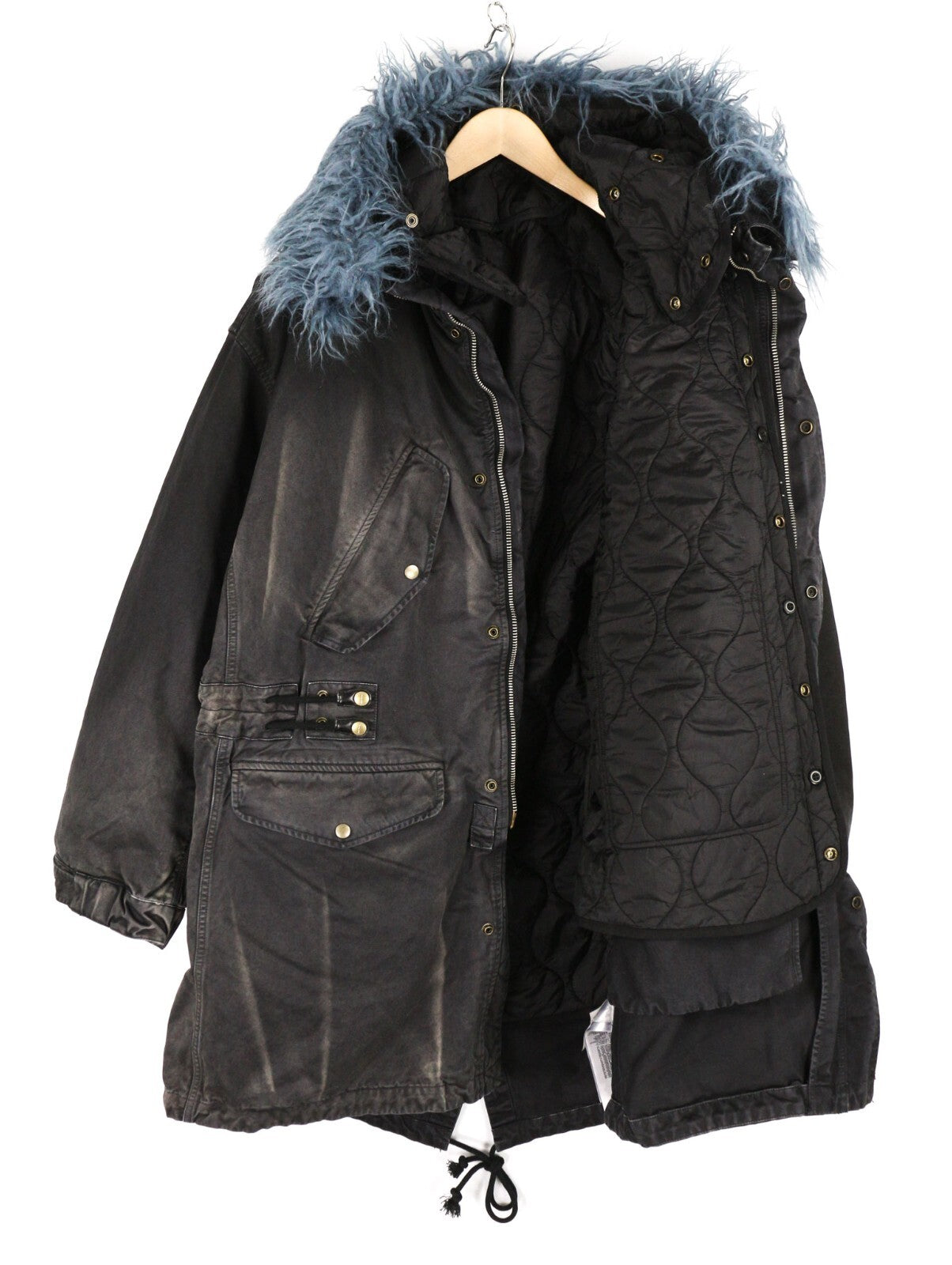 DIESEL W-Willes-NW vyriška striukė L dydžio su išimamu pamušalu ir parka, rekomenduojama kaina – 750 € 