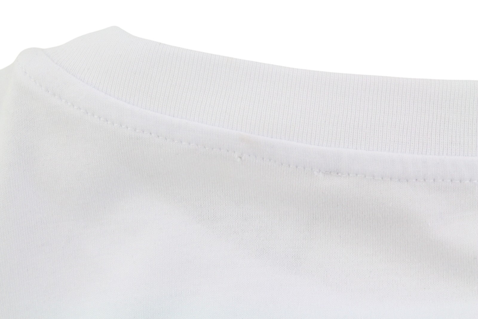 DIESEL T-Just-LS-Slits-B53 vyriški marškinėliai L su baltu megztiniu ir apvalia apykakle 