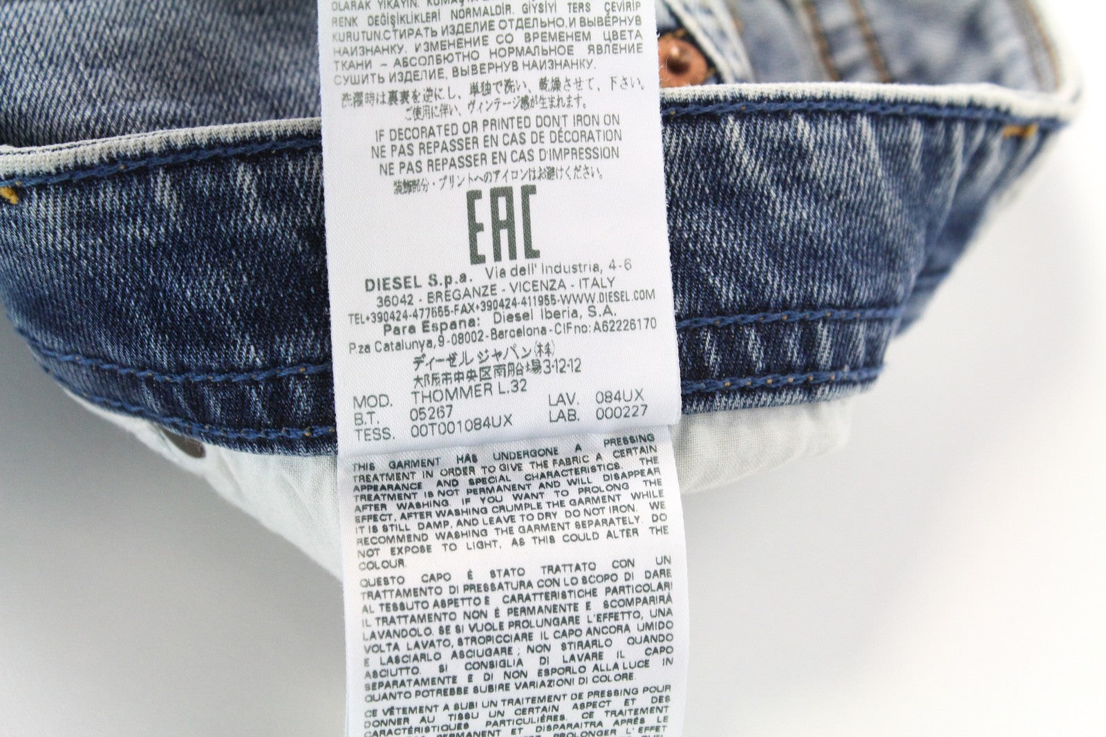 DIESEL Thommer 084UX Men's W27/L32 Stone Wash Skinny Jeans Stained Zip-Fly