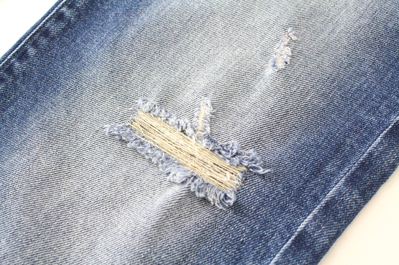 DIESEL D-Strukt 081AQ Men's W29/L30 Tapered Ripped Jeans Stone Washed Zip