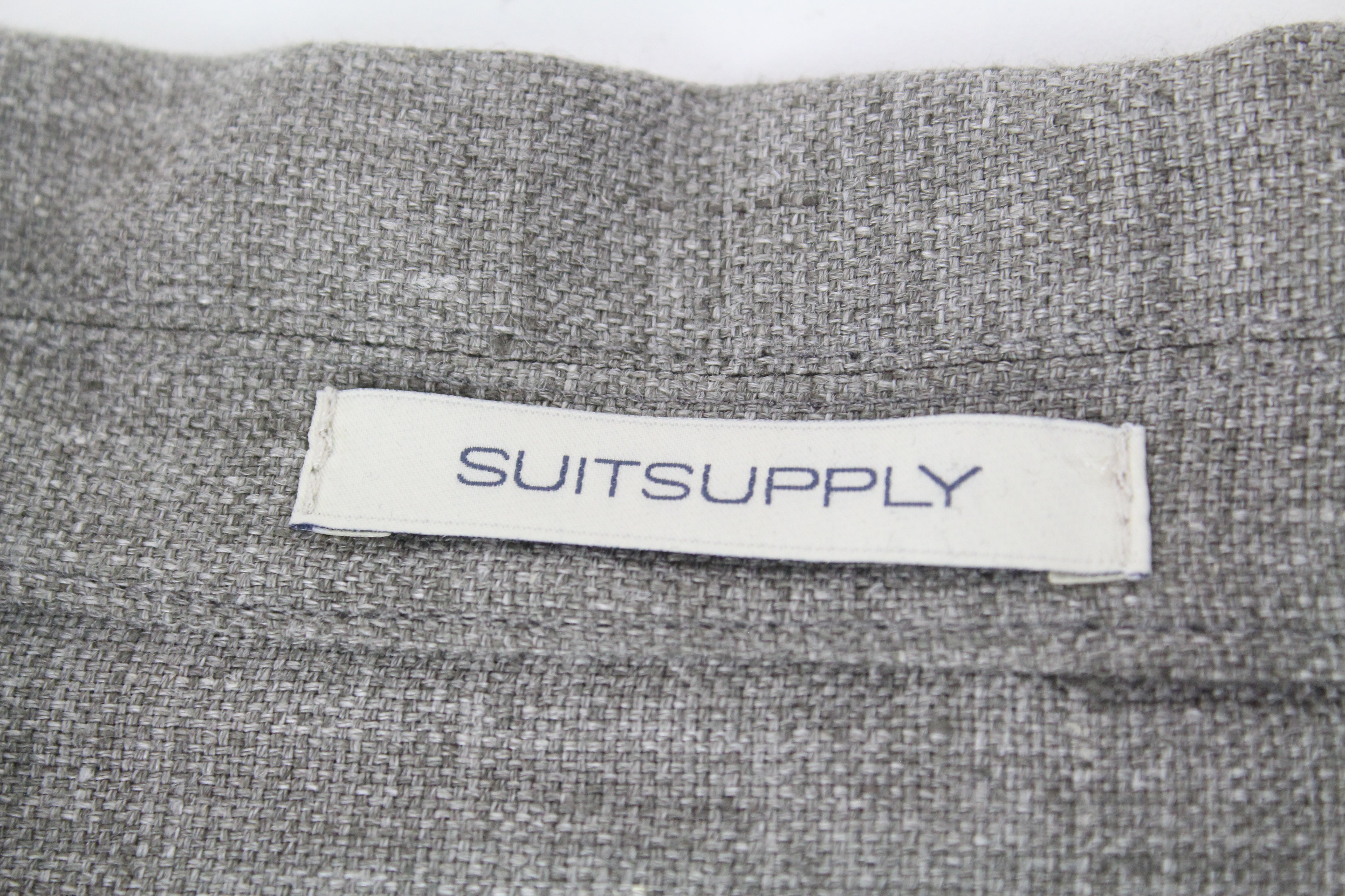 SUITSUPPLY vyriška striukė su „Sahara Pocket“ UK38R pilka gryno lino palaidinė be pamušalo 