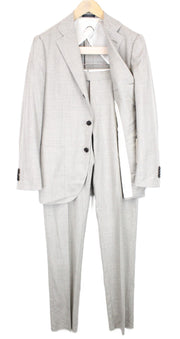 SUITSUPPLY Jort La Spalla vyriškas kostiumas, UK38R, vilnonis kašmyras, smėlio rudos spalvos, rekomenduojama mažmeninė kaina – 739 USD 