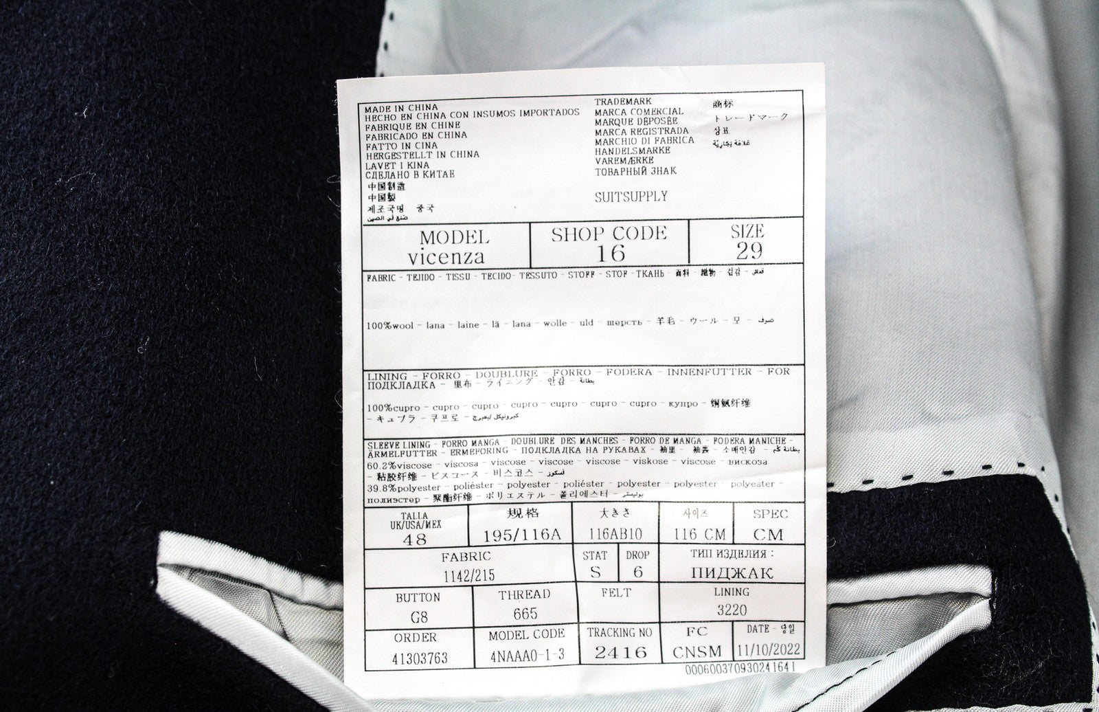 „SUITSUPPLY Vicenza“ vyriškas paltas, UK48R, mėlynas, vilnonis, su pamušalu, vidutinio ilgio, vienaeilis. 